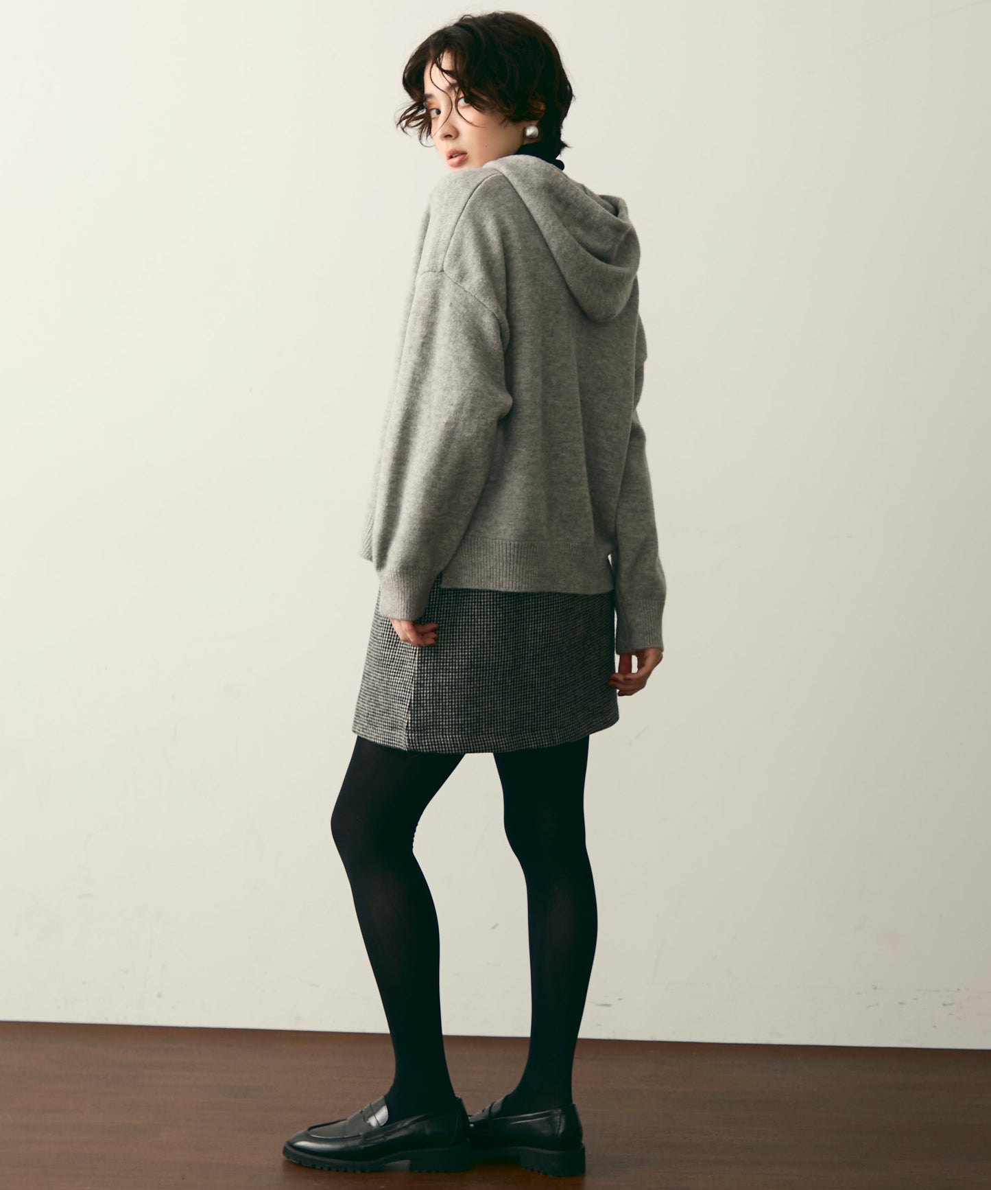 メランジニットZIPパーカー