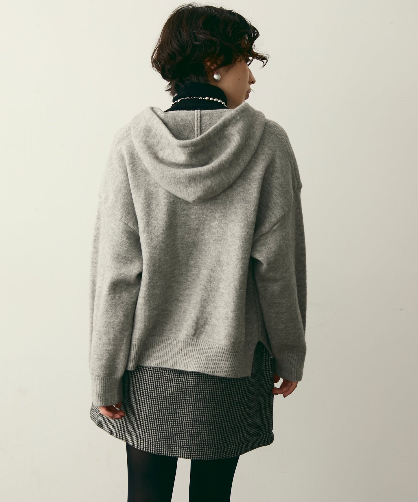 メランジニットZIPパーカー