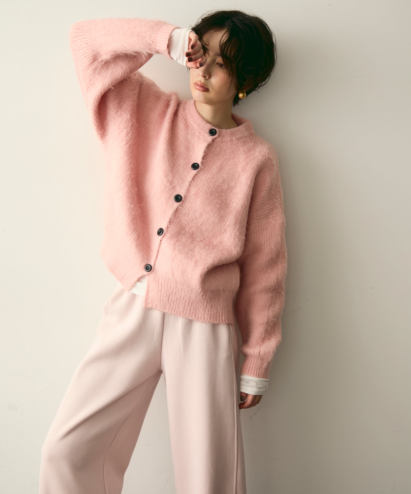 シャギー配色釦ラウンドネックニットカーディガン