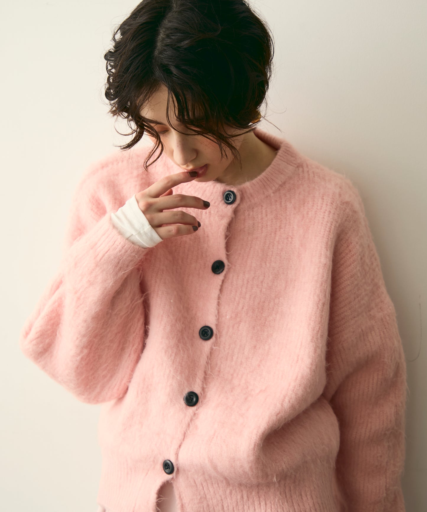 シャギー配色釦ラウンドネックニットカーディガン