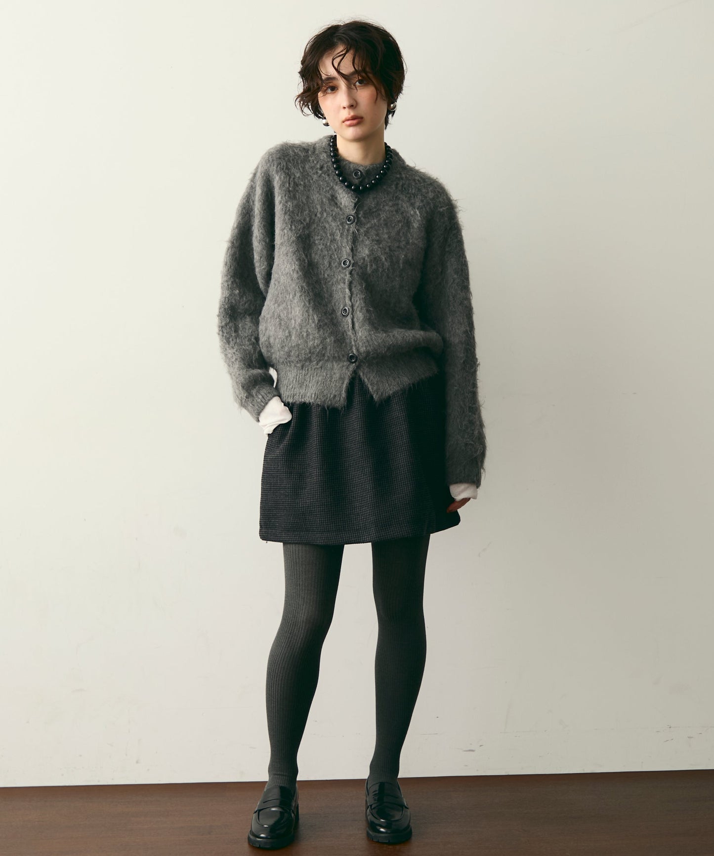 シャギー配色釦ラウンドネックニットカーディガン