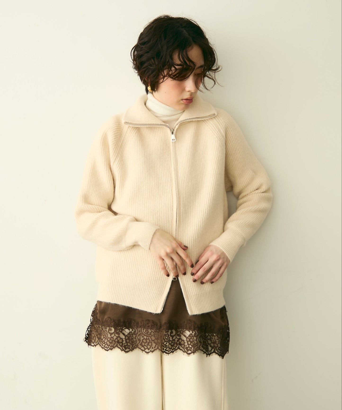 ハイネックダブルZIPラグランニットカーディガン