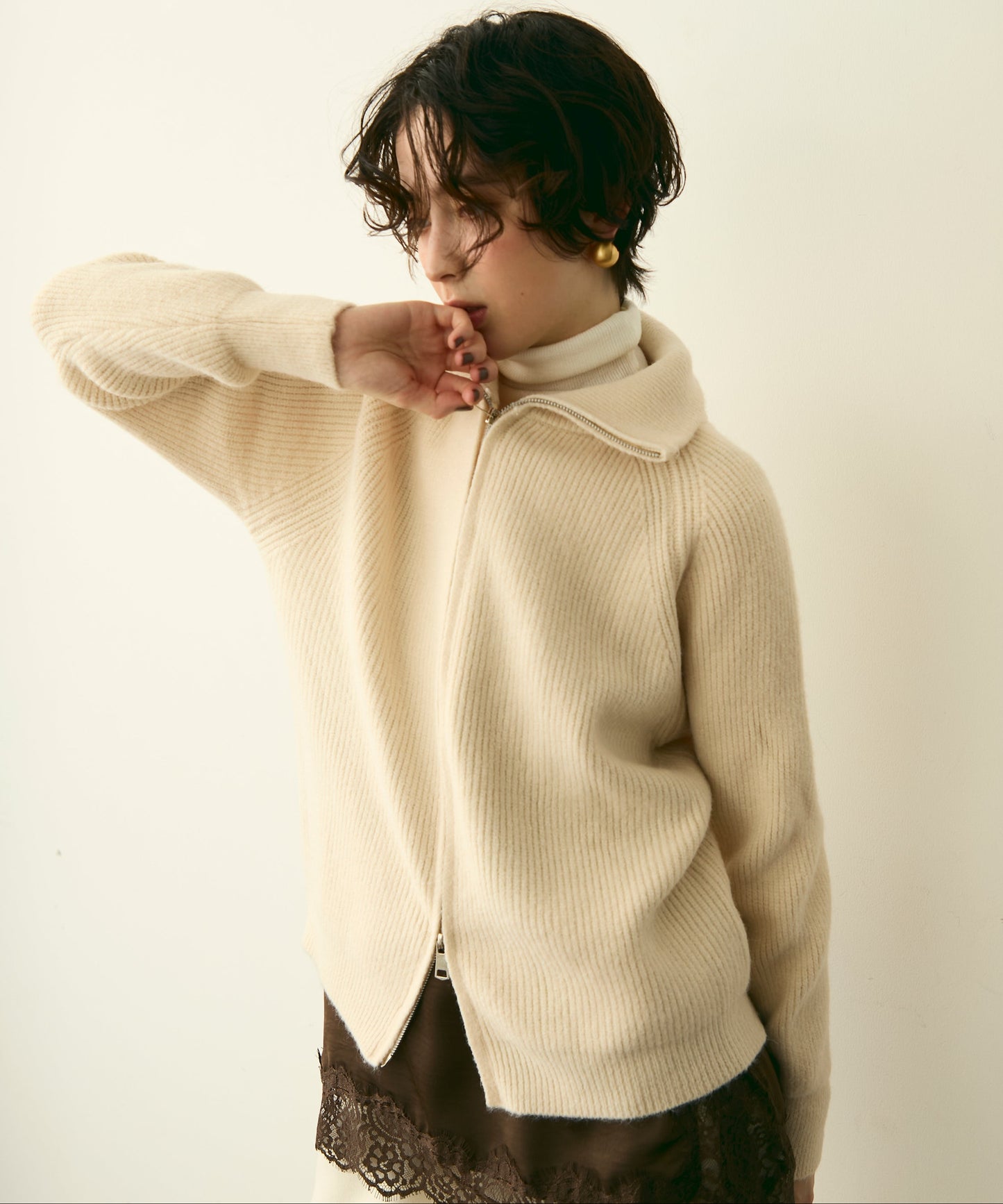 ハイネックダブルZIPラグランニットカーディガン