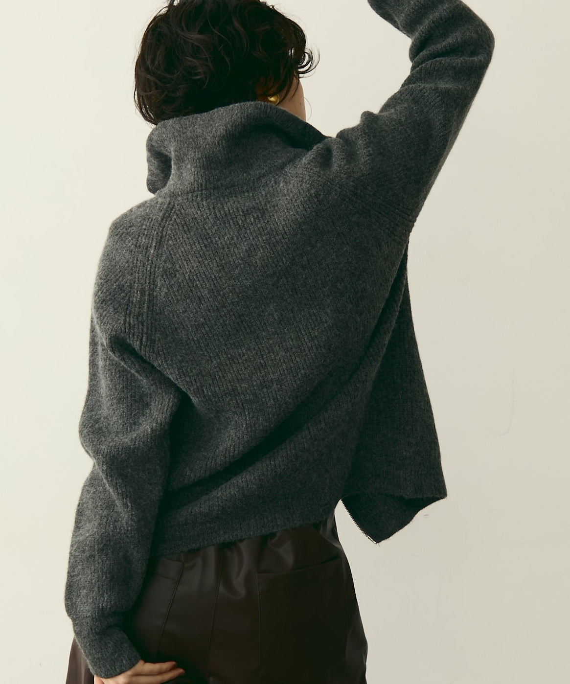 ハイネックダブルZIPラグランニットカーディガン