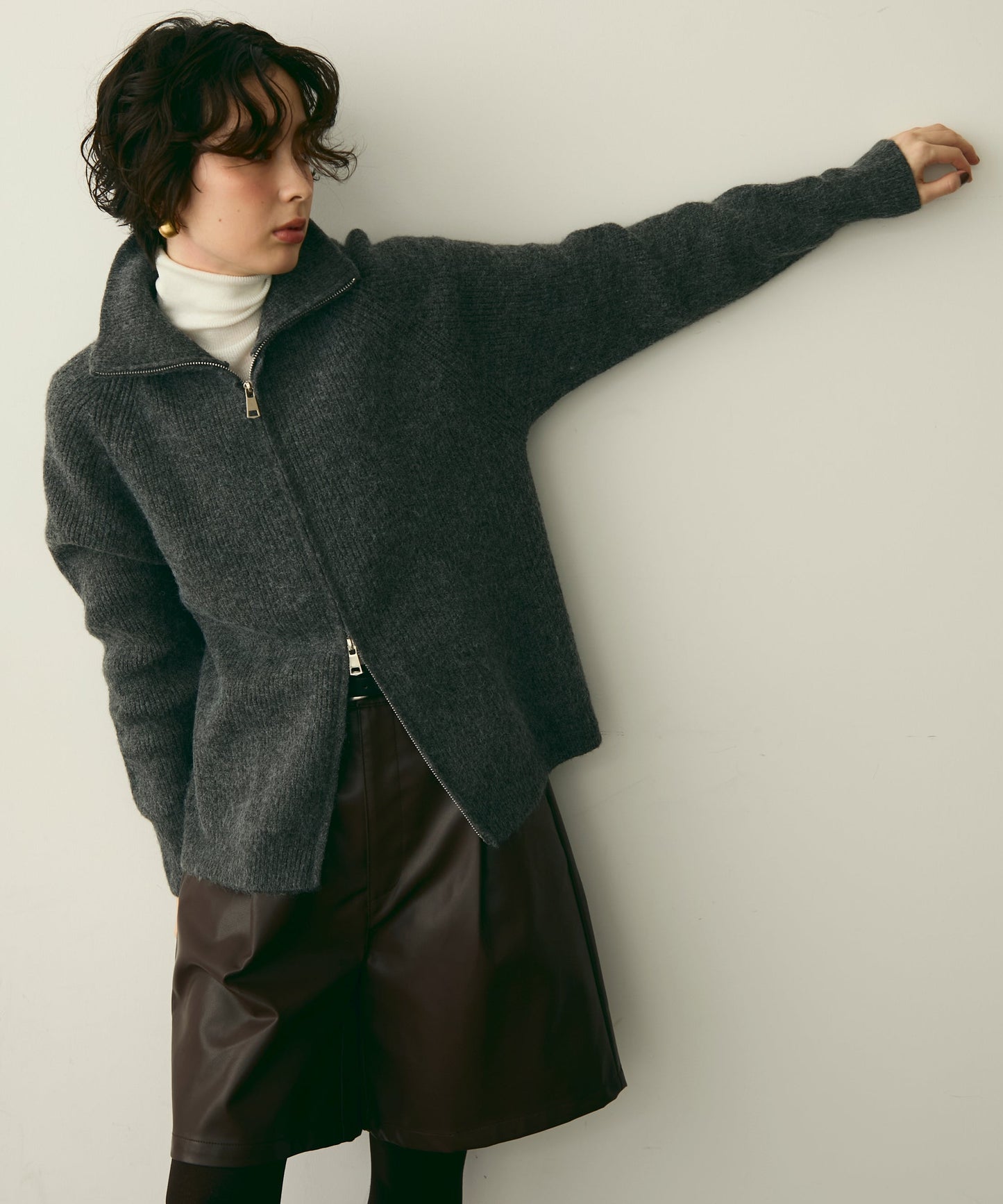 ハイネックダブルZIPラグランニットカーディガン