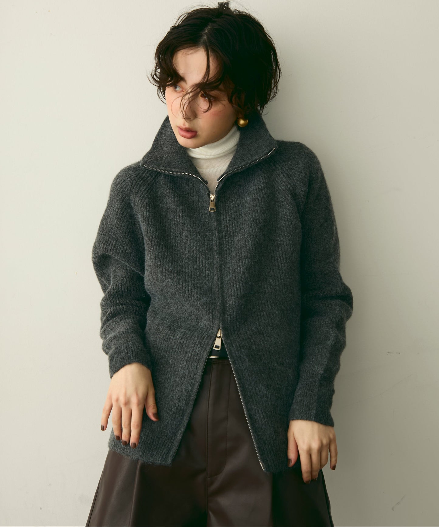 ハイネックダブルZIPラグランニットカーディガン