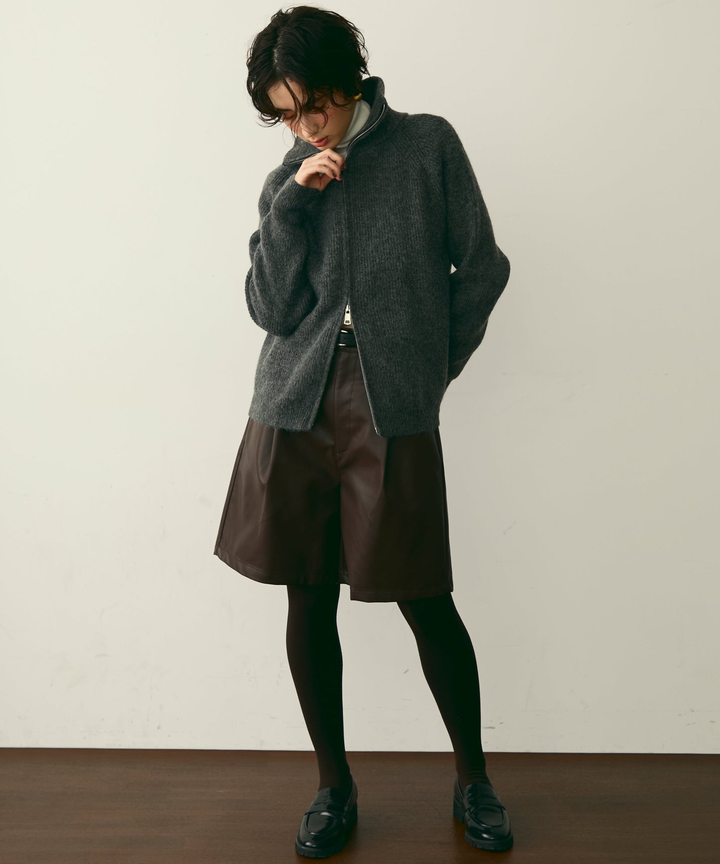 ハイネックダブルZIPラグランニットカーディガン