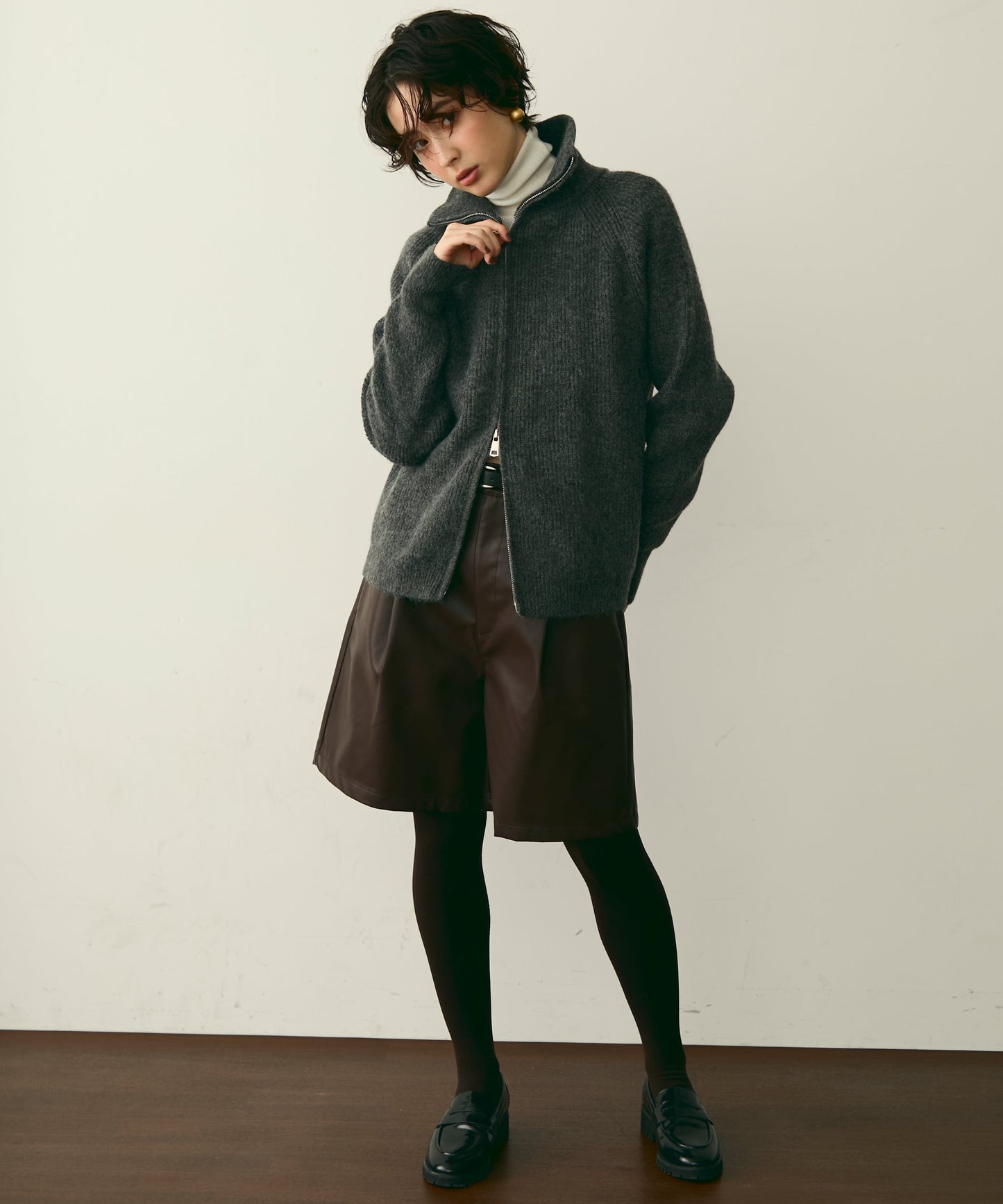 ハイネックダブルZIPラグランニットカーディガン