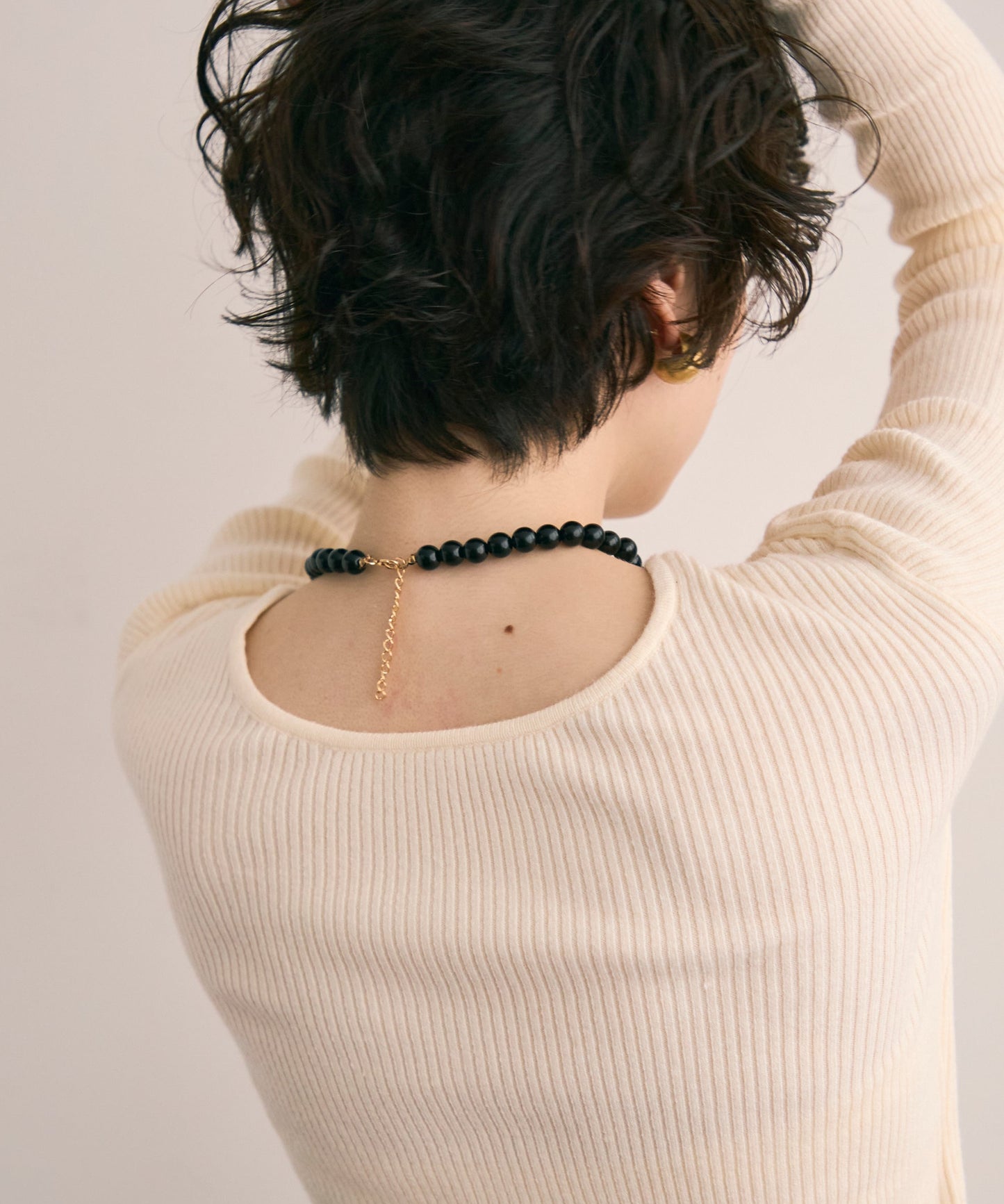 スモールブラックボールネックレス