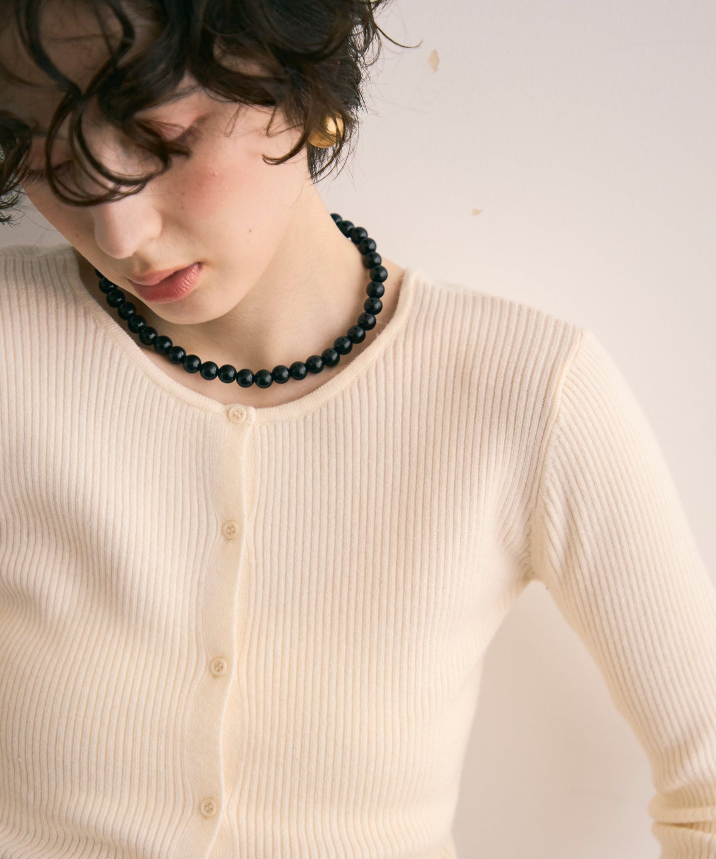 スモールブラックボールネックレス