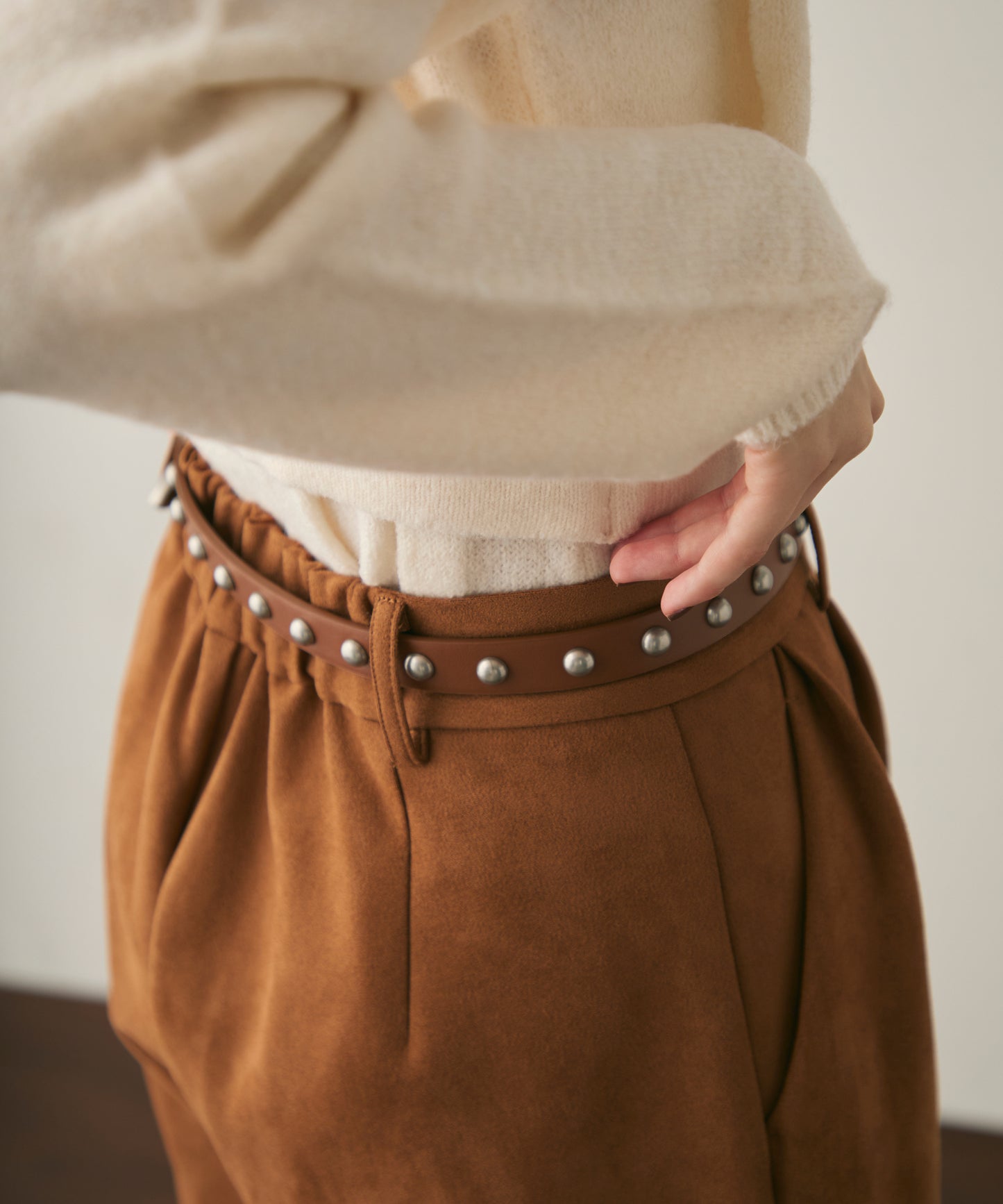 スタッズベルト