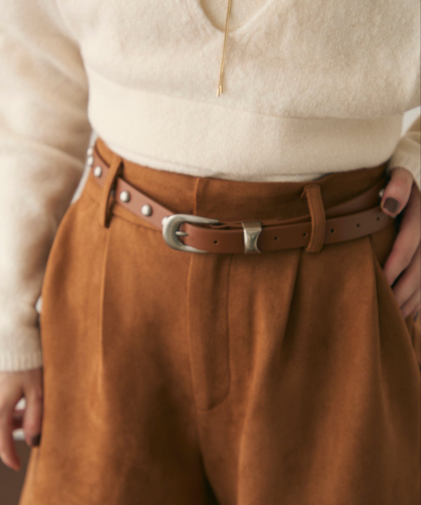 スタッズベルト