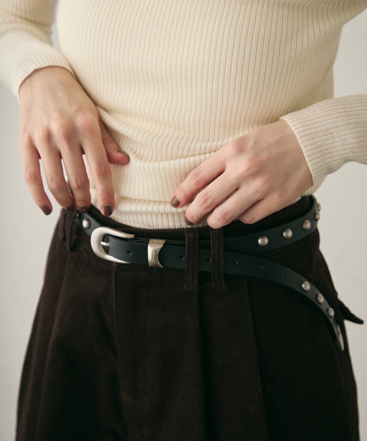 スタッズベルト