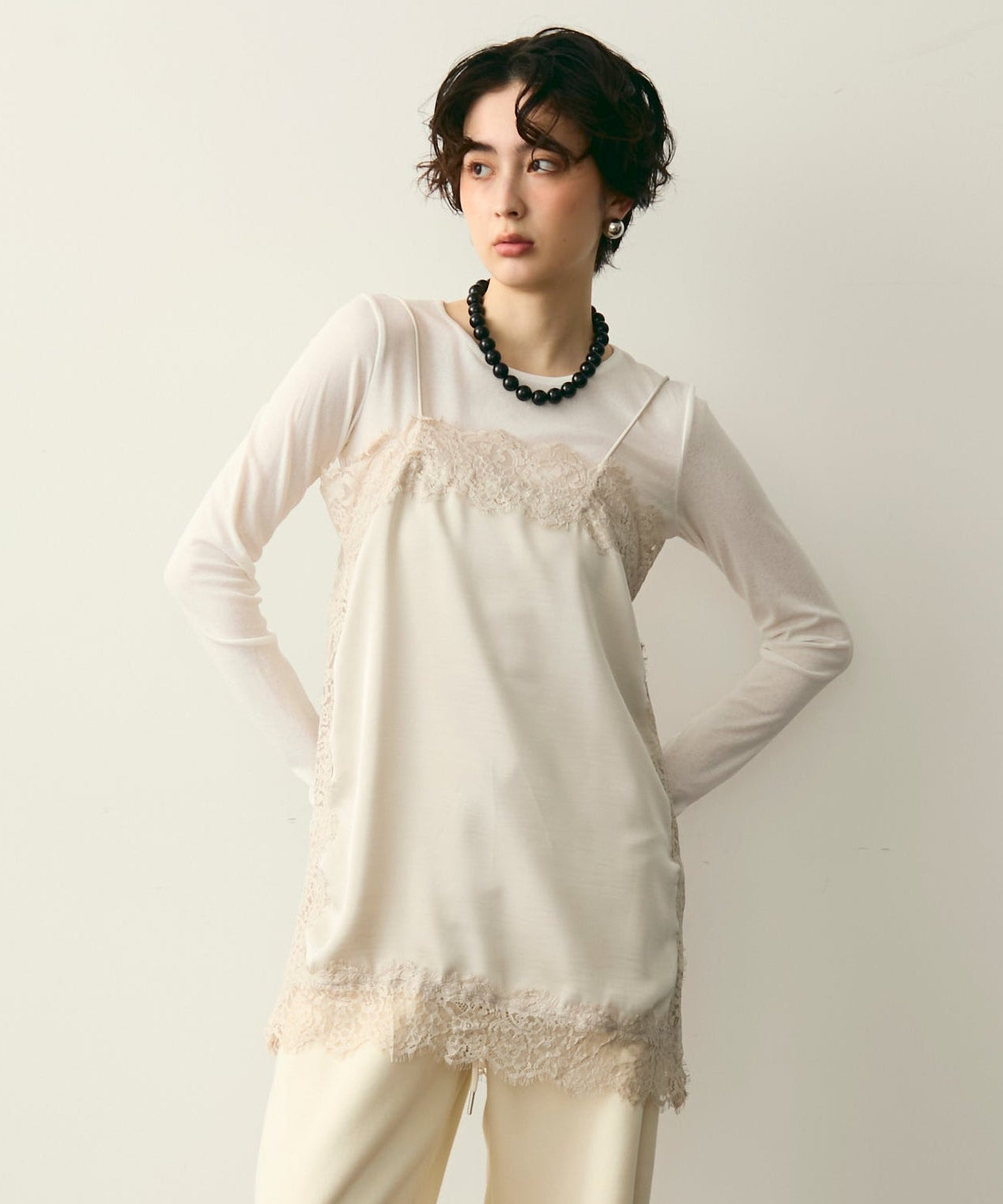 ケミカルレースサテンキャミソール