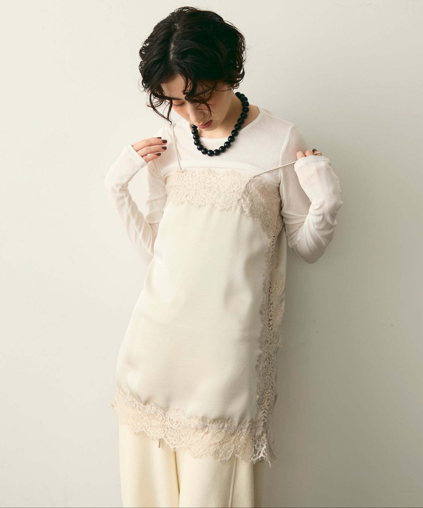 ケミカルレースサテンキャミソール