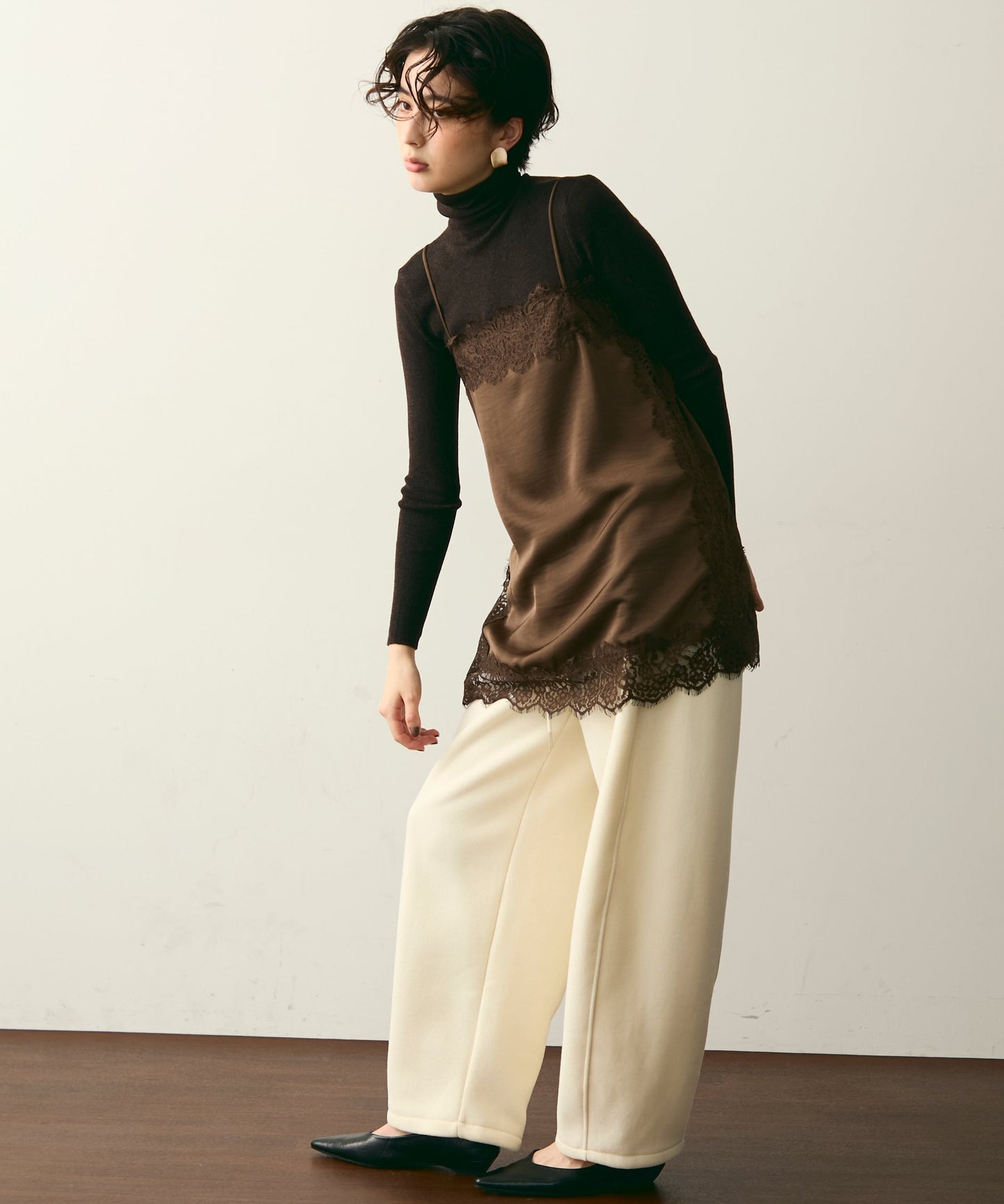 ケミカルレースサテンキャミソール