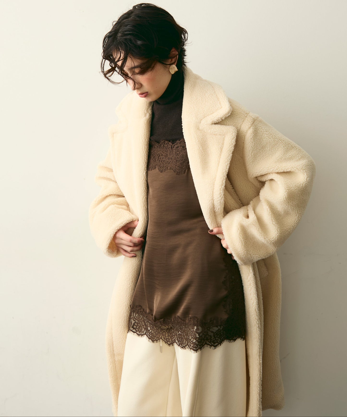 ケミカルレースサテンキャミソール