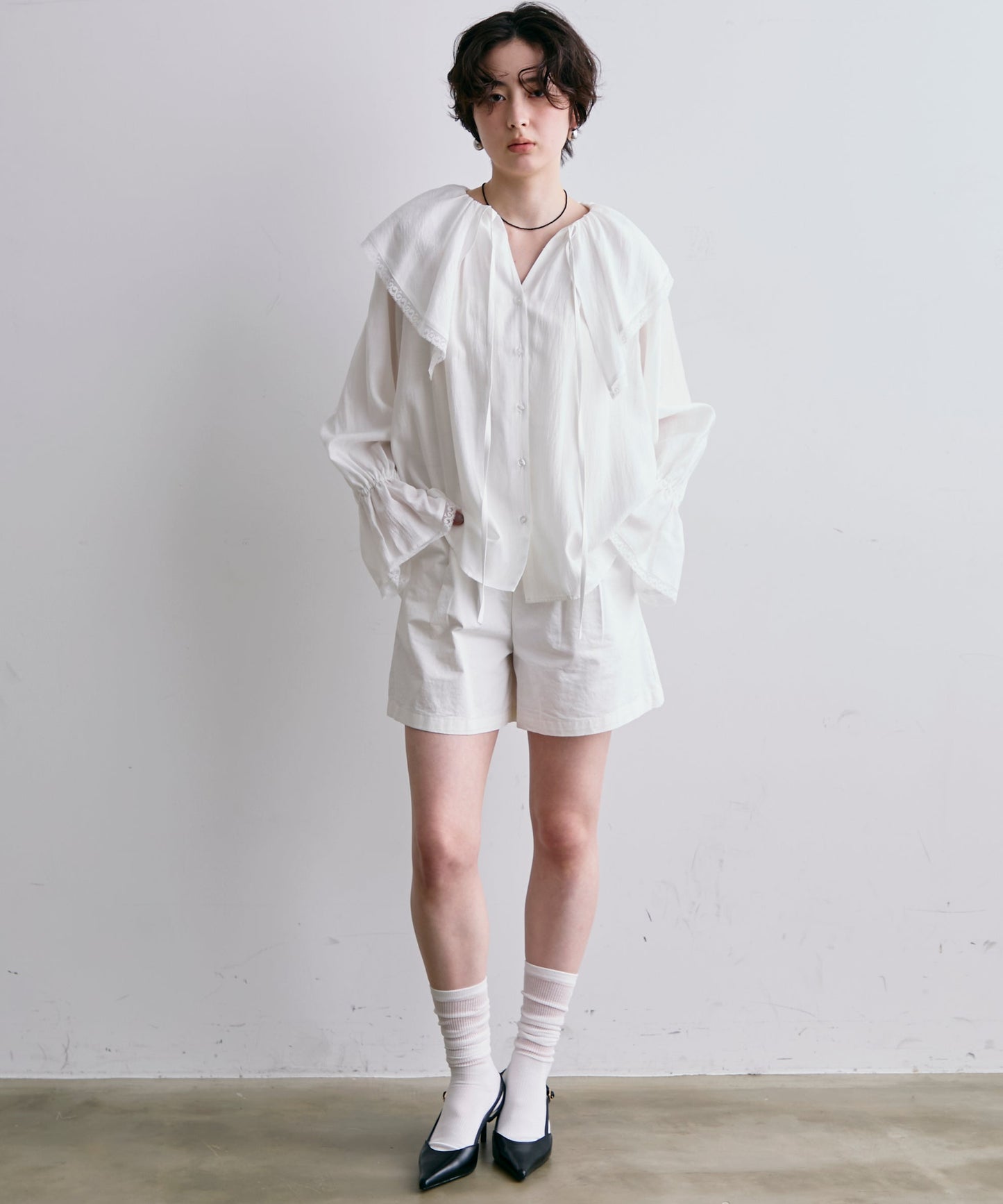 ビックカラーレーストリムブラウス