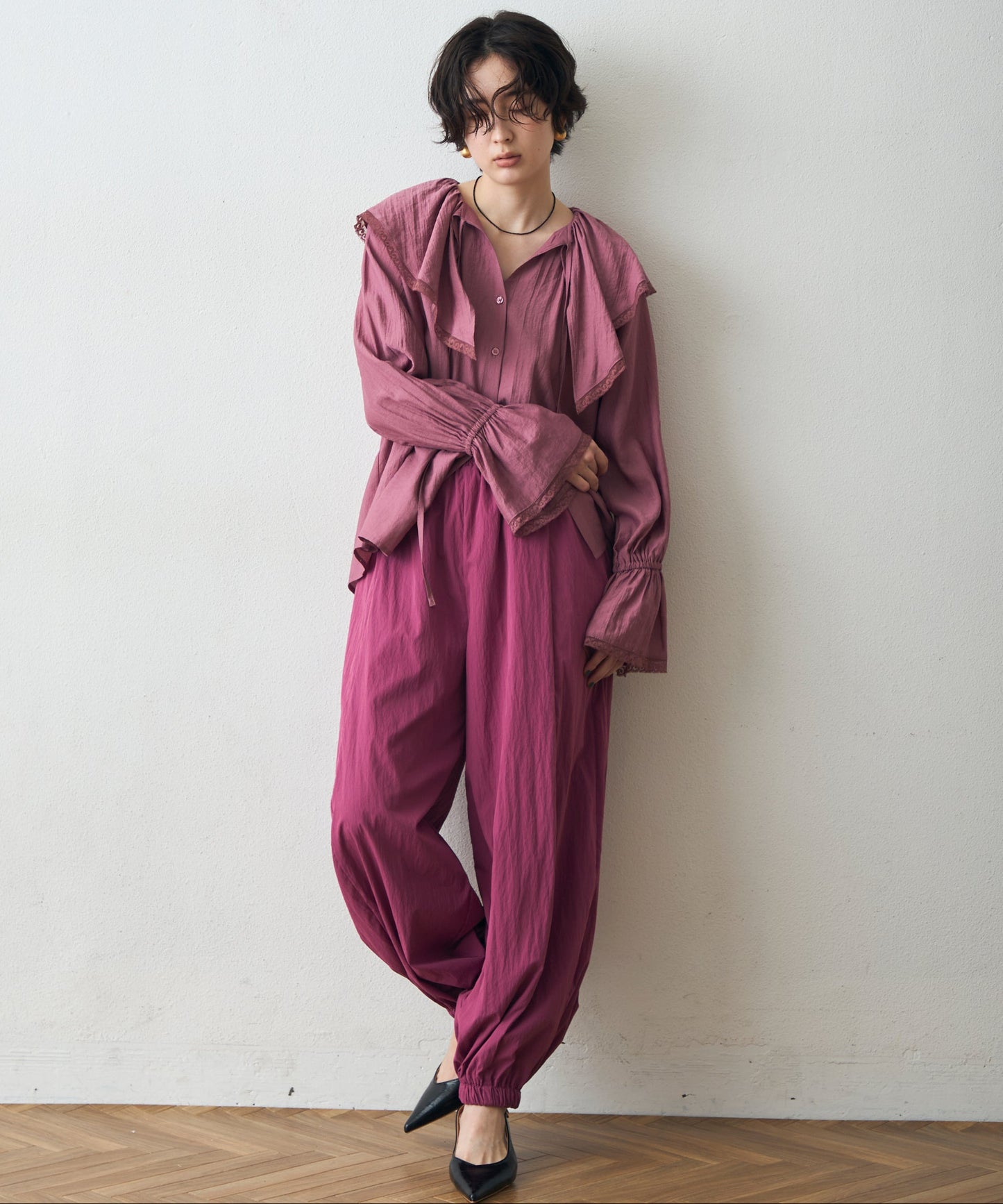 ビックカラーレーストリムブラウス