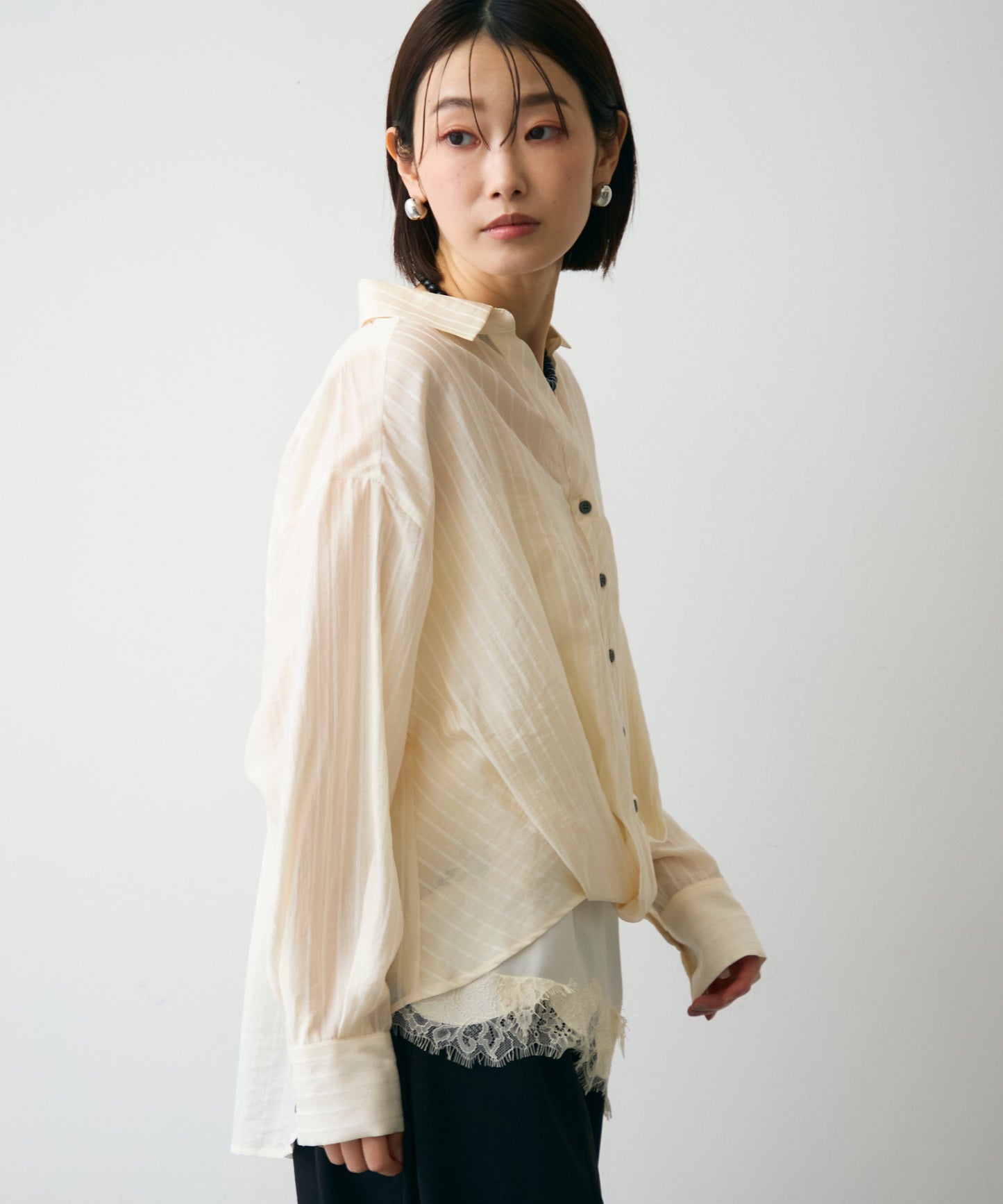 シアーストライプねじれブラウス