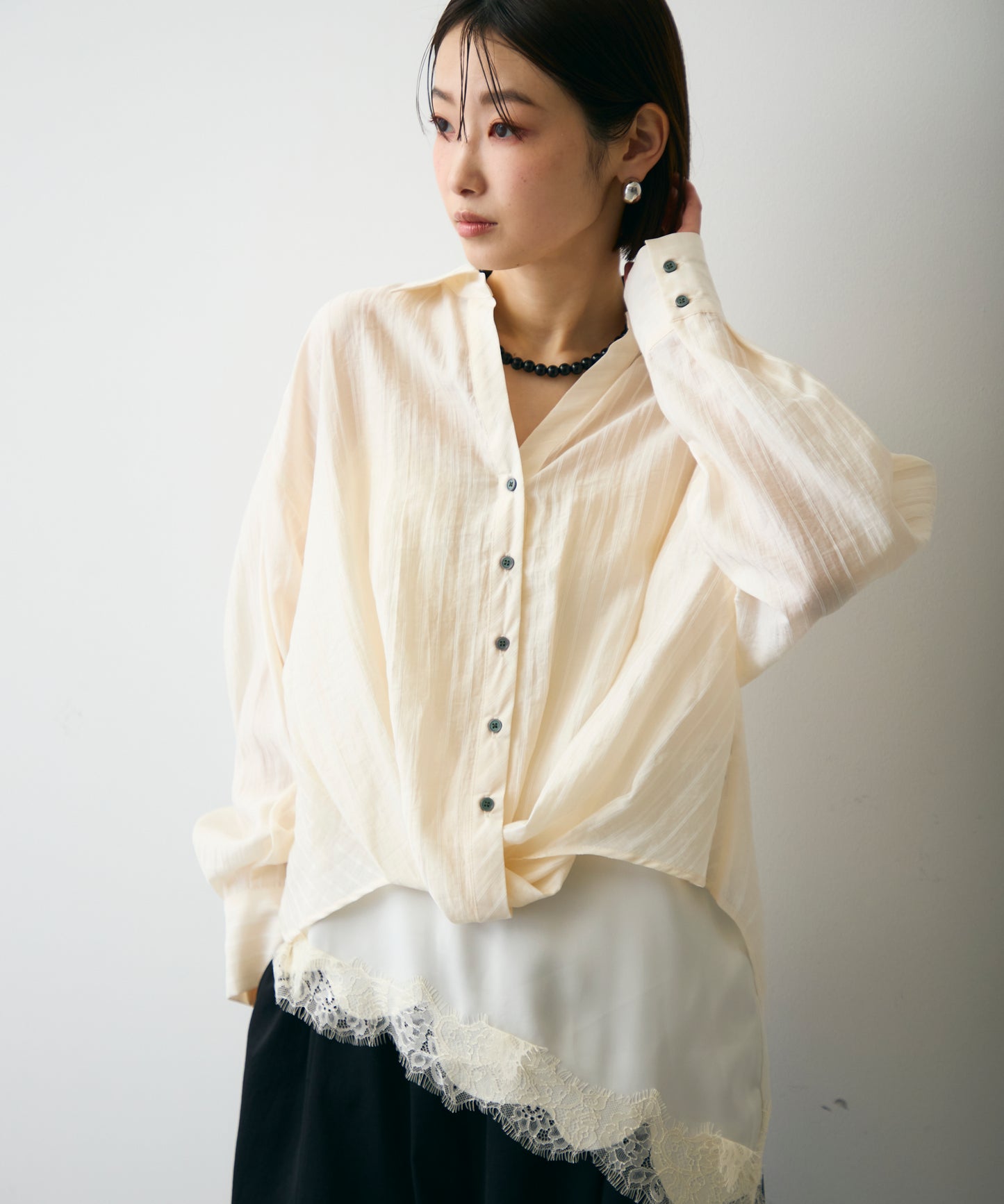 シアーストライプねじれブラウス