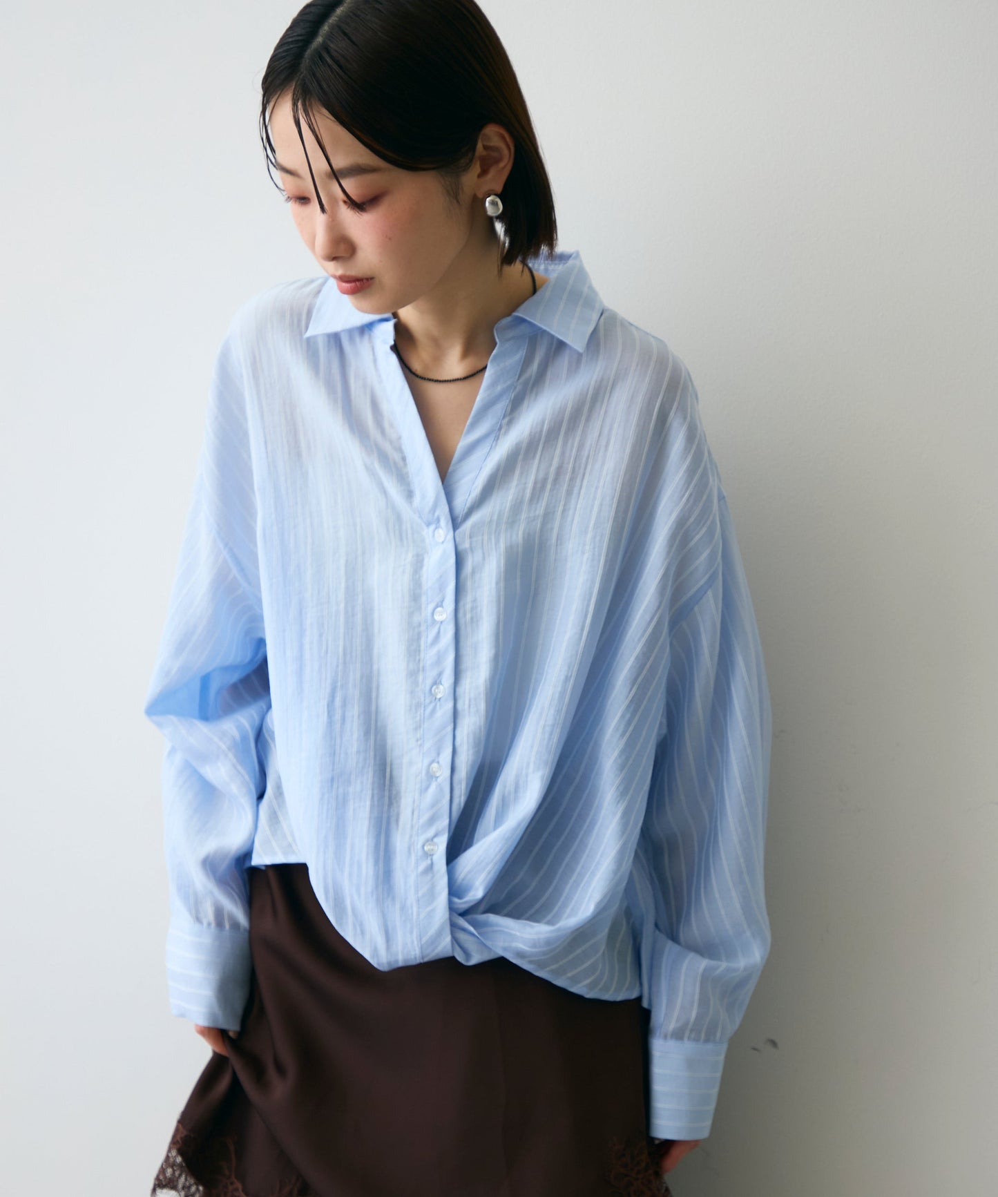 シアーストライプねじれブラウス