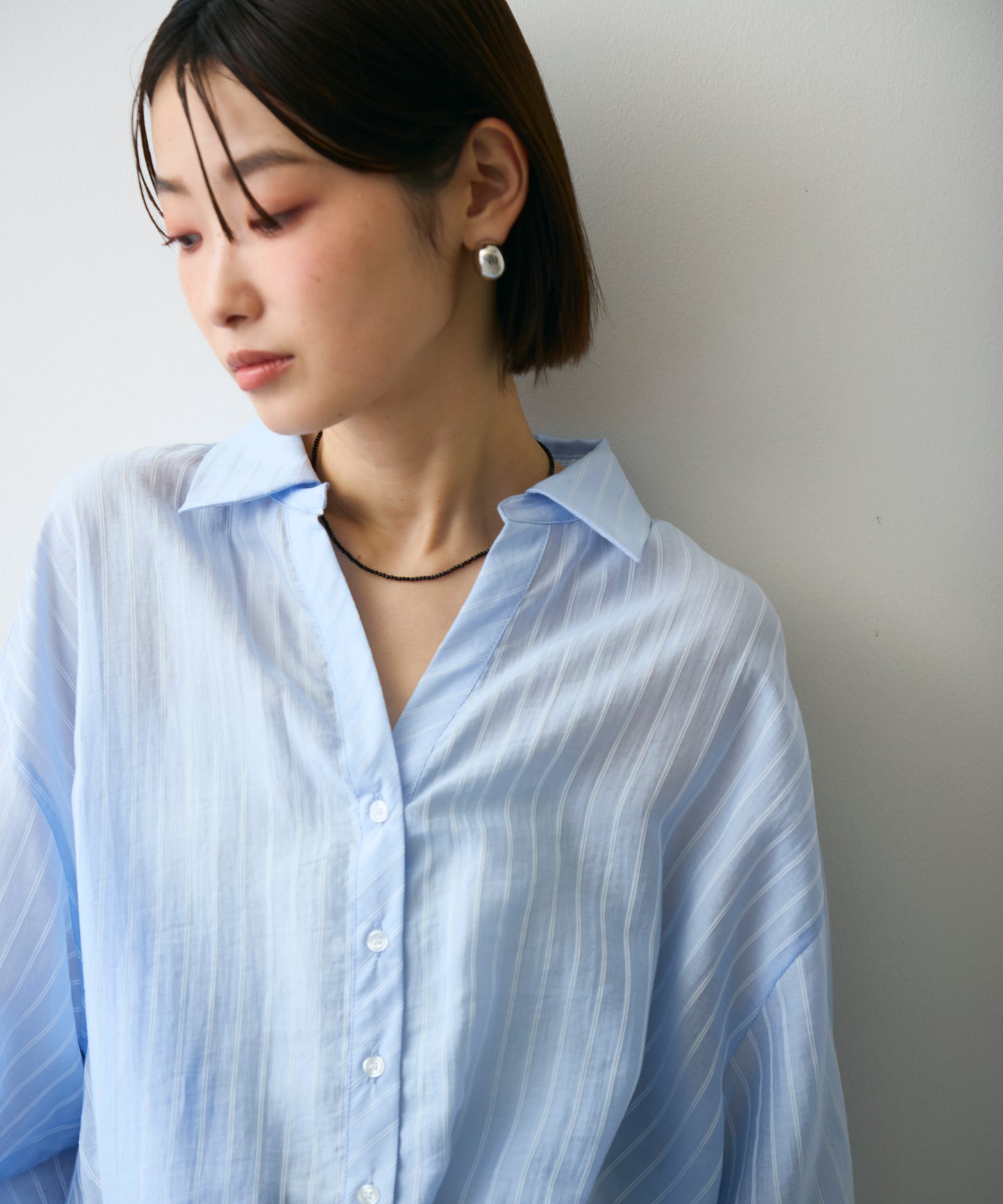 シアーストライプねじれブラウス