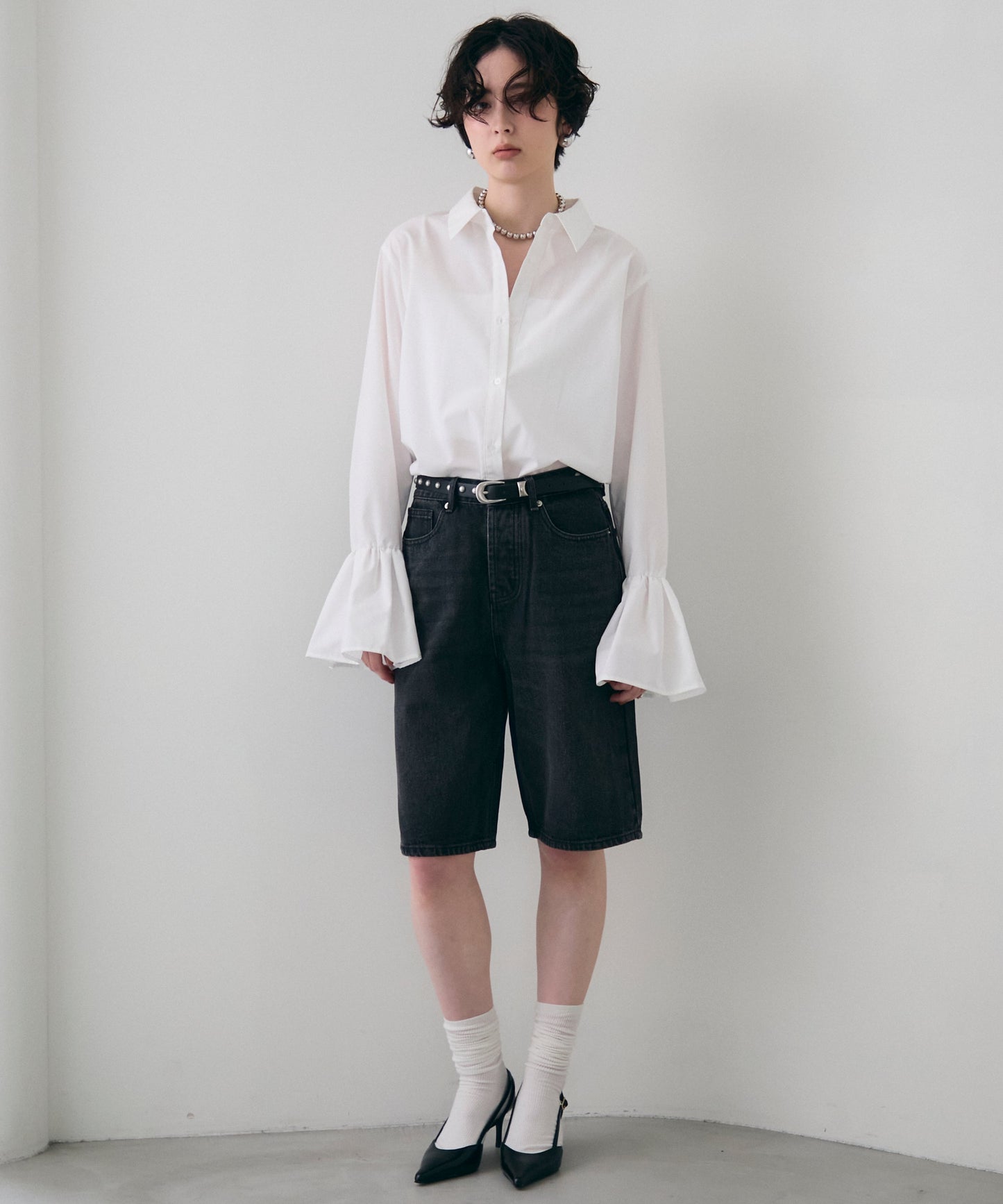 袖フレアーシャツ