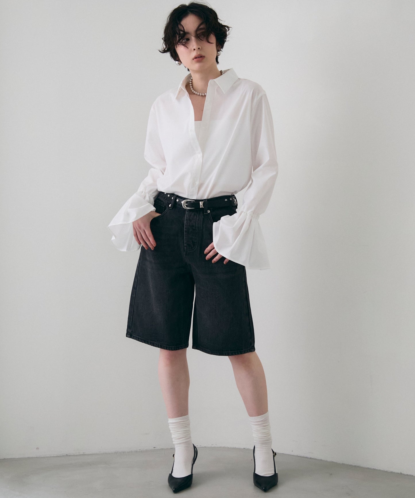 袖フレアーシャツ