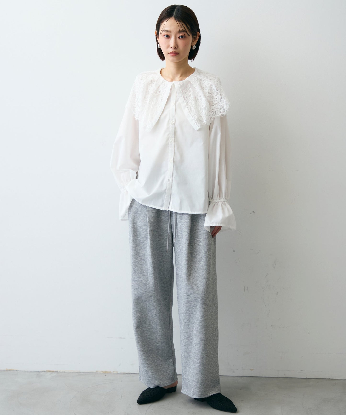 レースビッグカラーブラウス