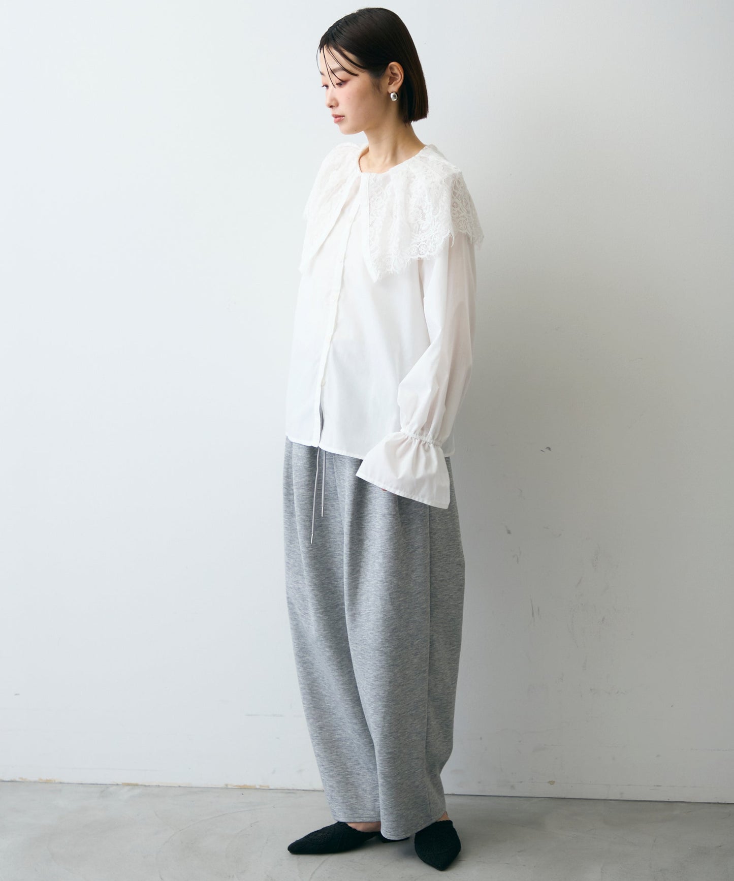 レースビッグカラーブラウス