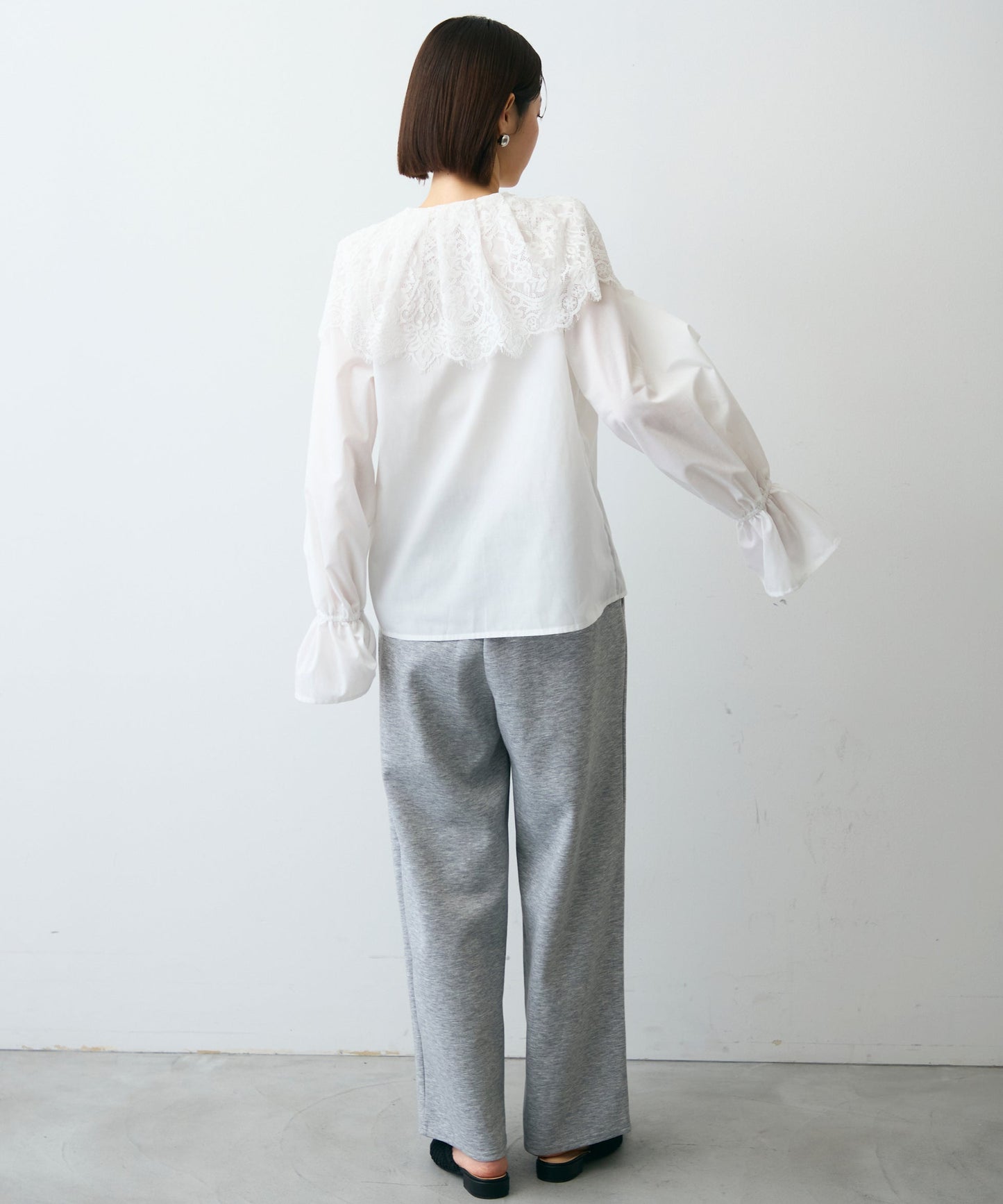 レースビッグカラーブラウス