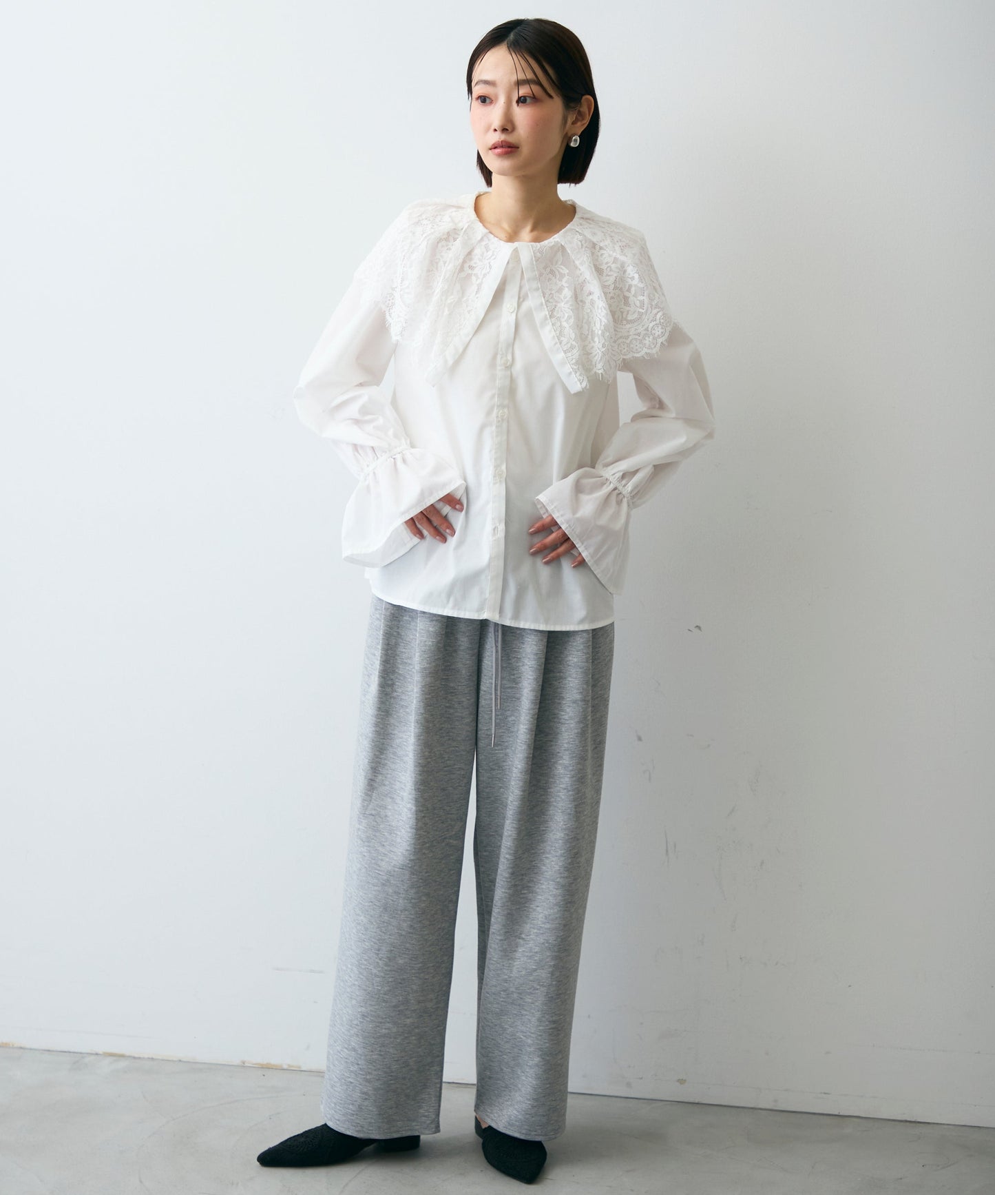 レースビッグカラーブラウス