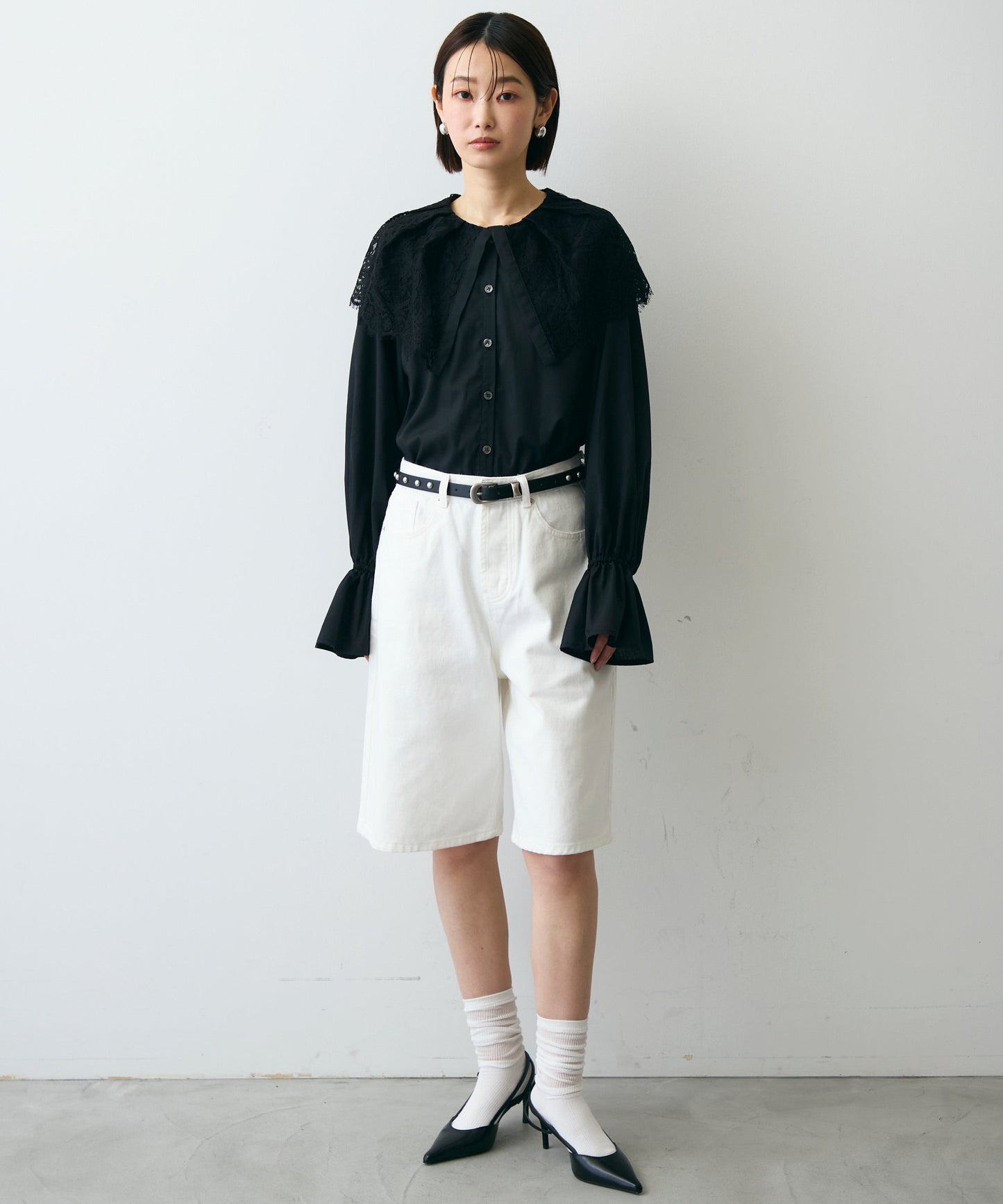 レースビッグカラーブラウス