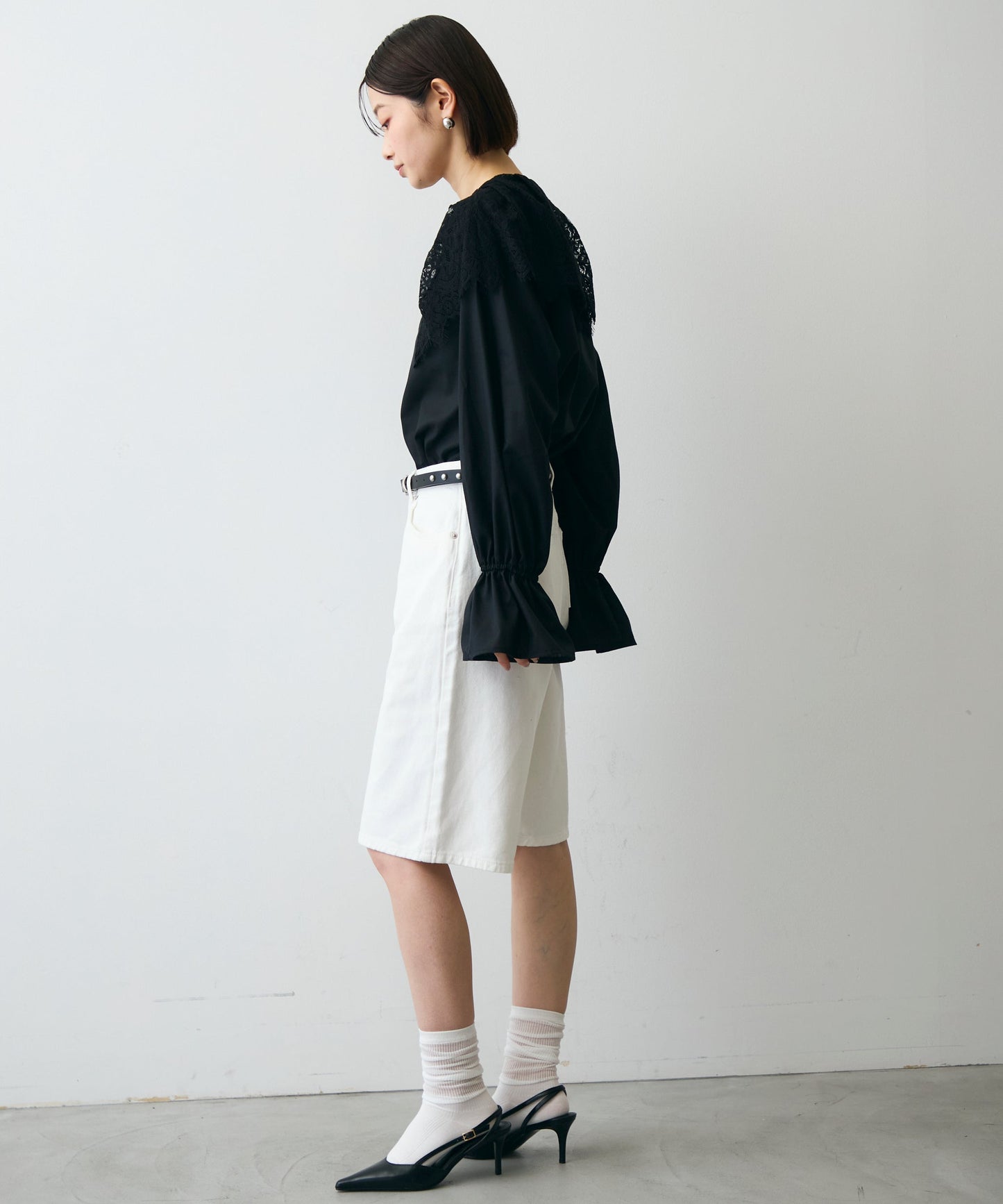 レースビッグカラーブラウス