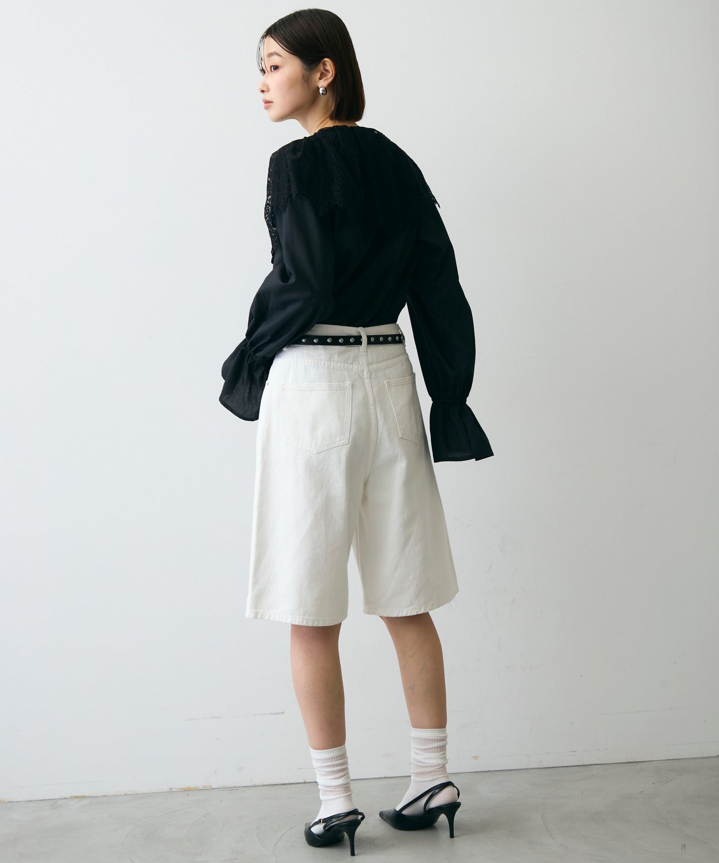 レースビッグカラーブラウス