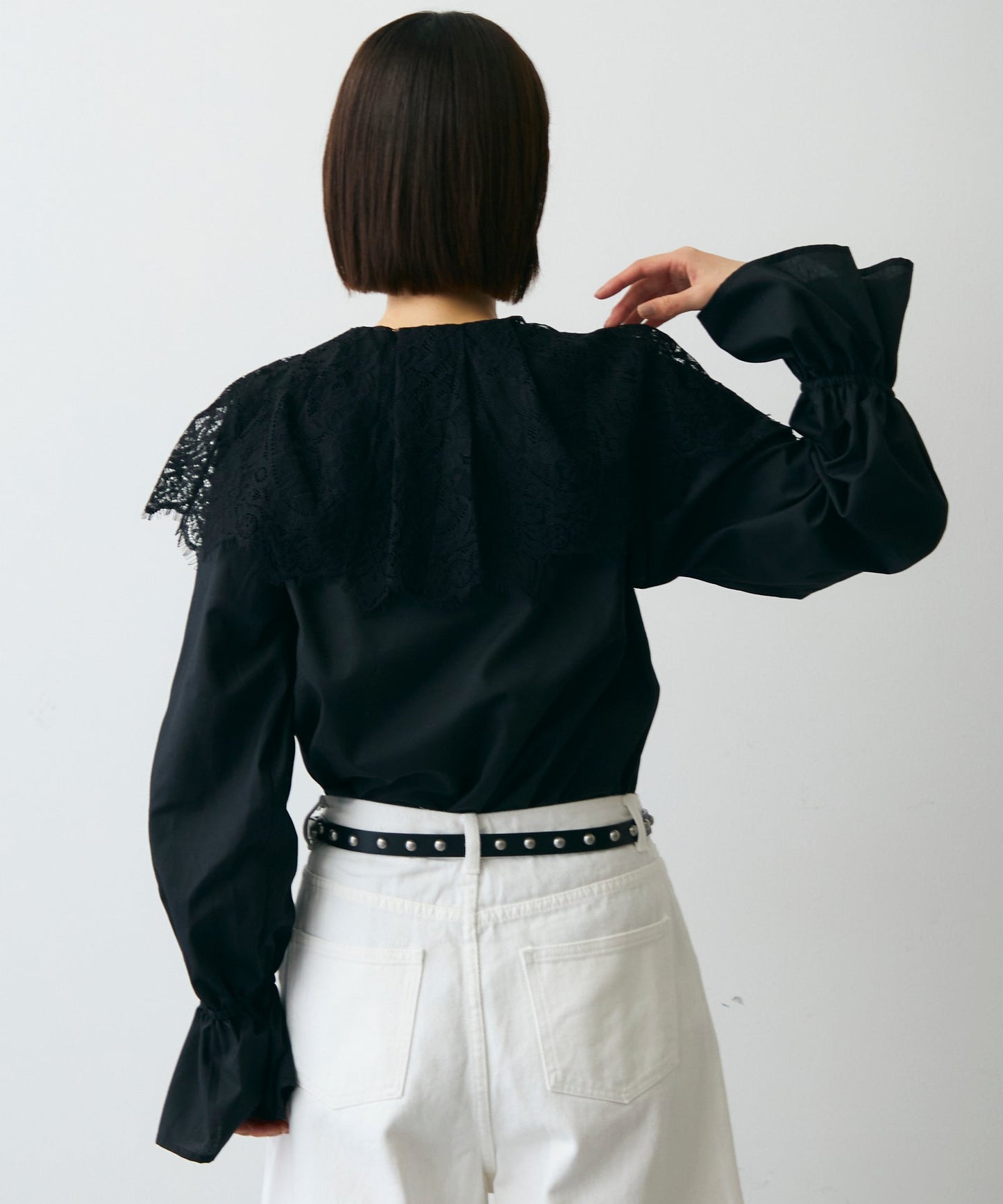 レースビッグカラーブラウス