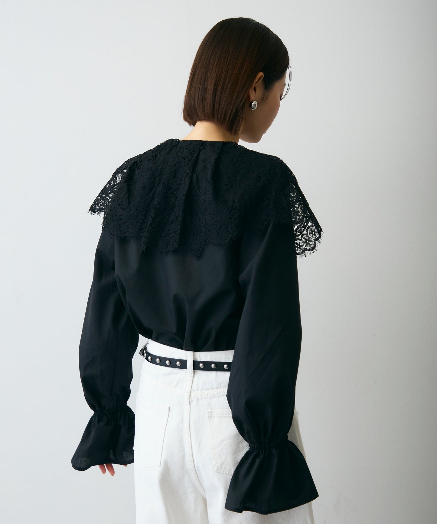 レースビッグカラーブラウス