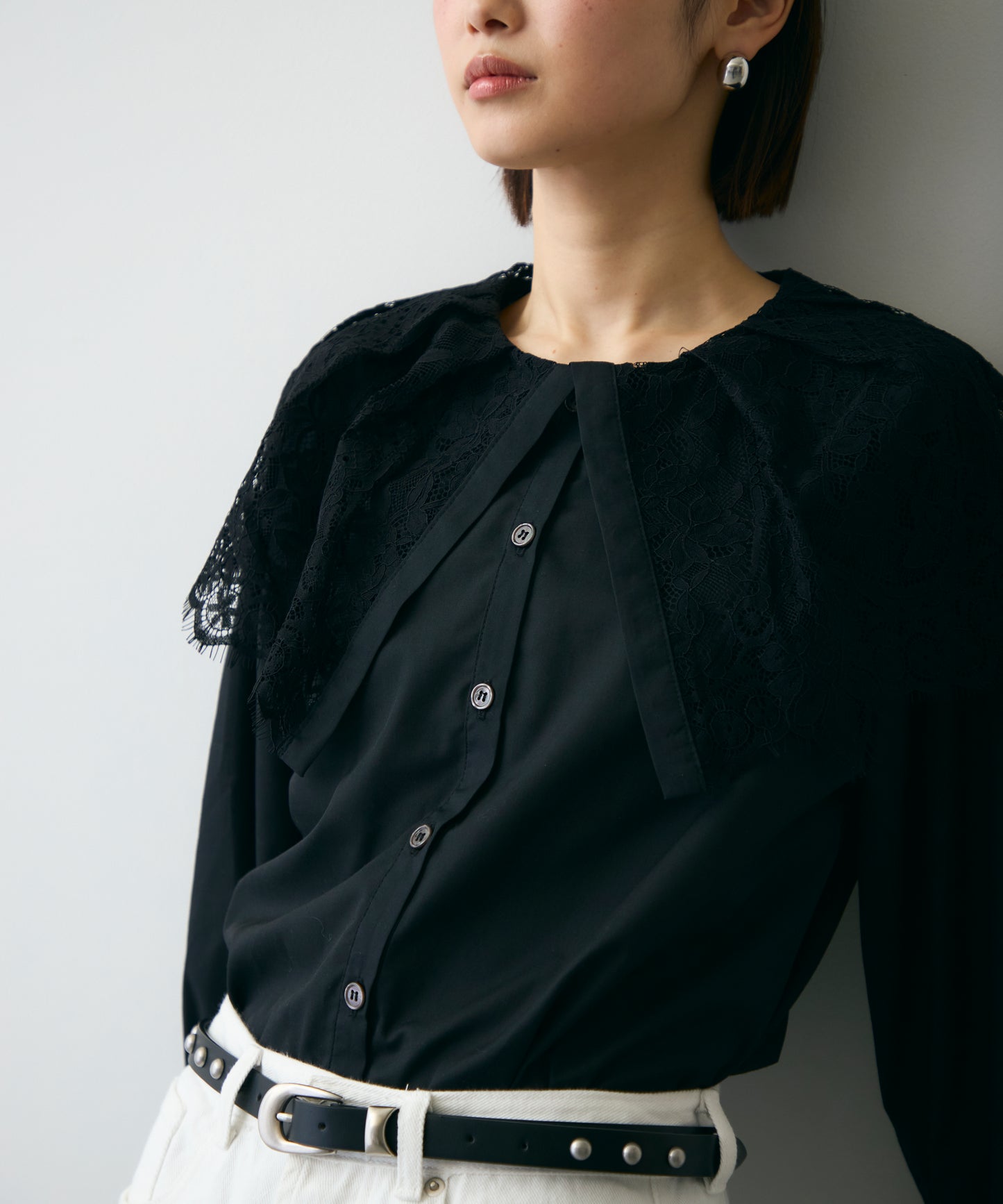 レースビッグカラーブラウス