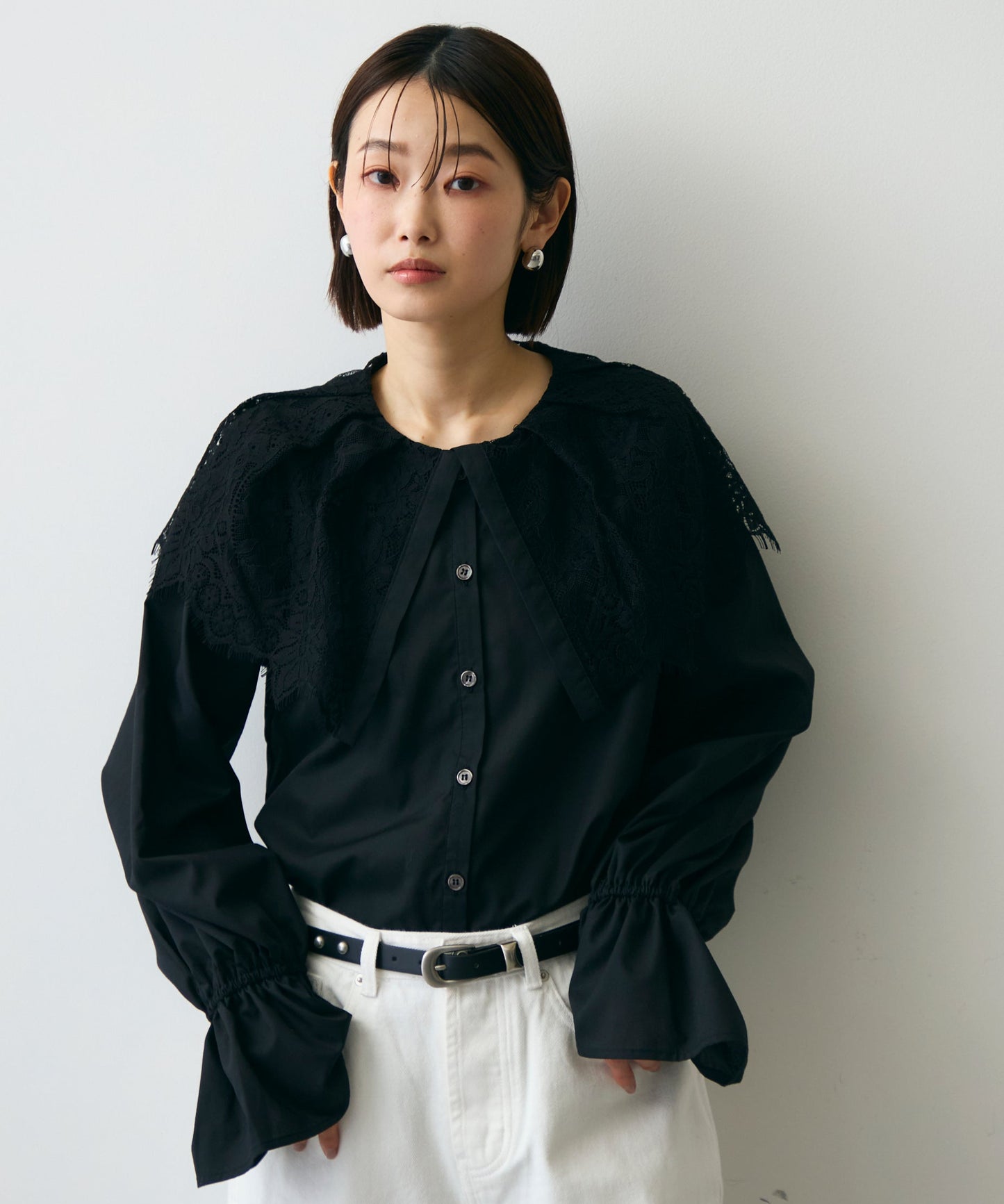 レースビッグカラーブラウス