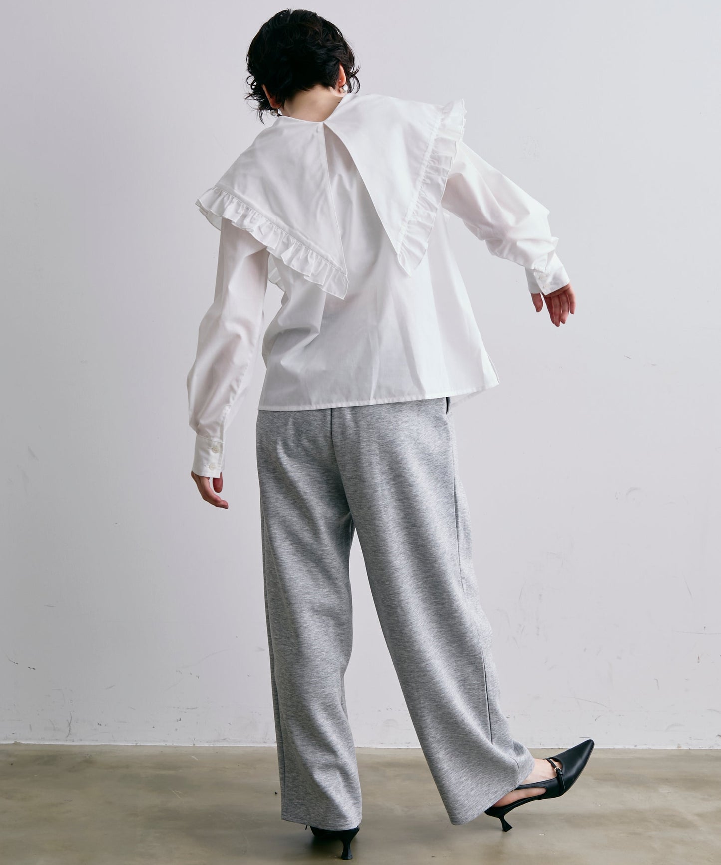 2WAYビッグフリルカラーブラウス