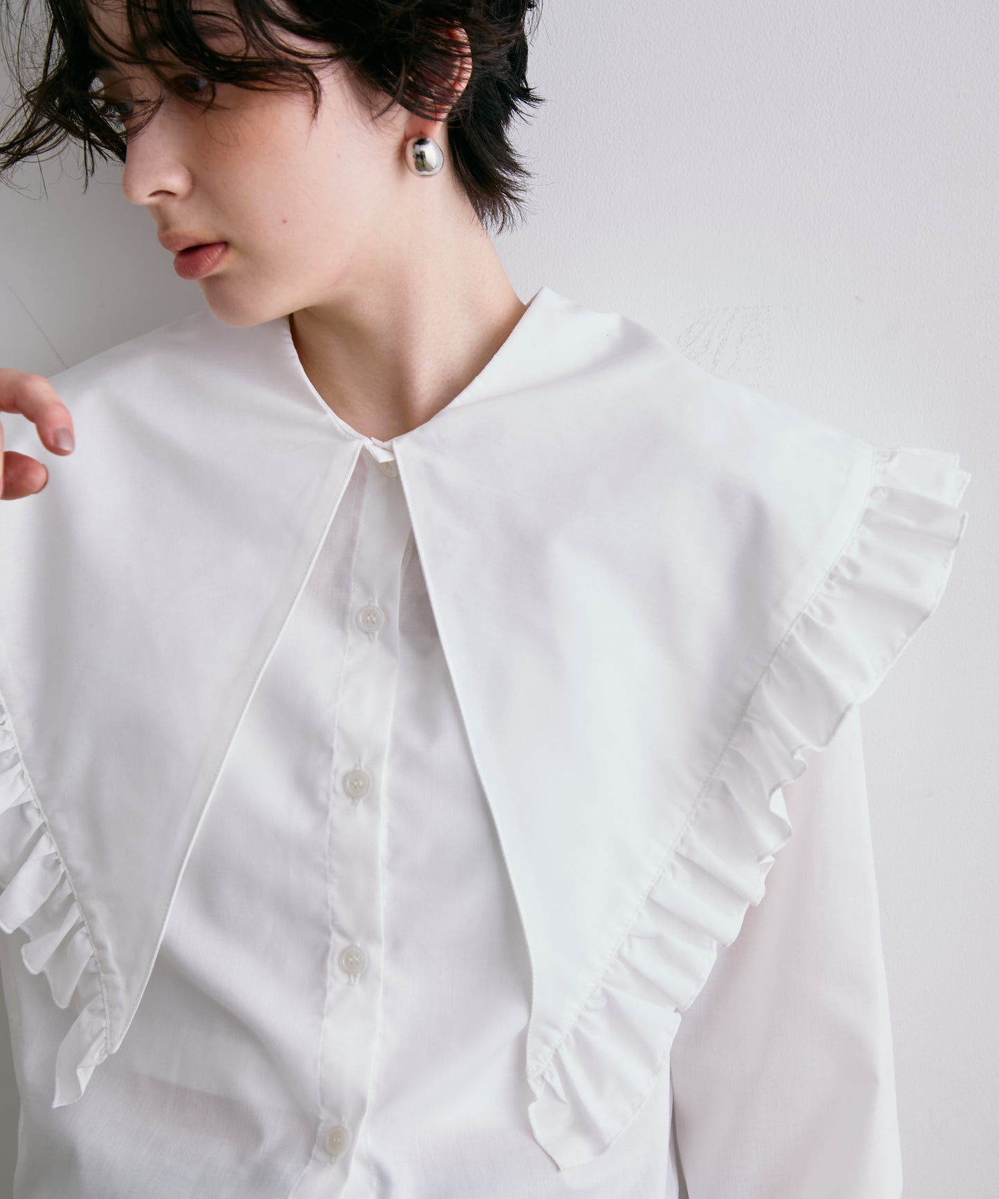 2WAYビッグフリルカラーブラウス