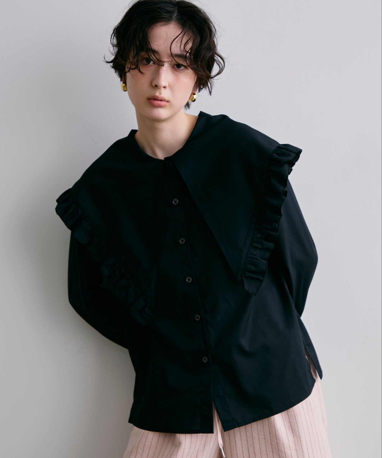 2WAYビッグフリルカラーブラウス