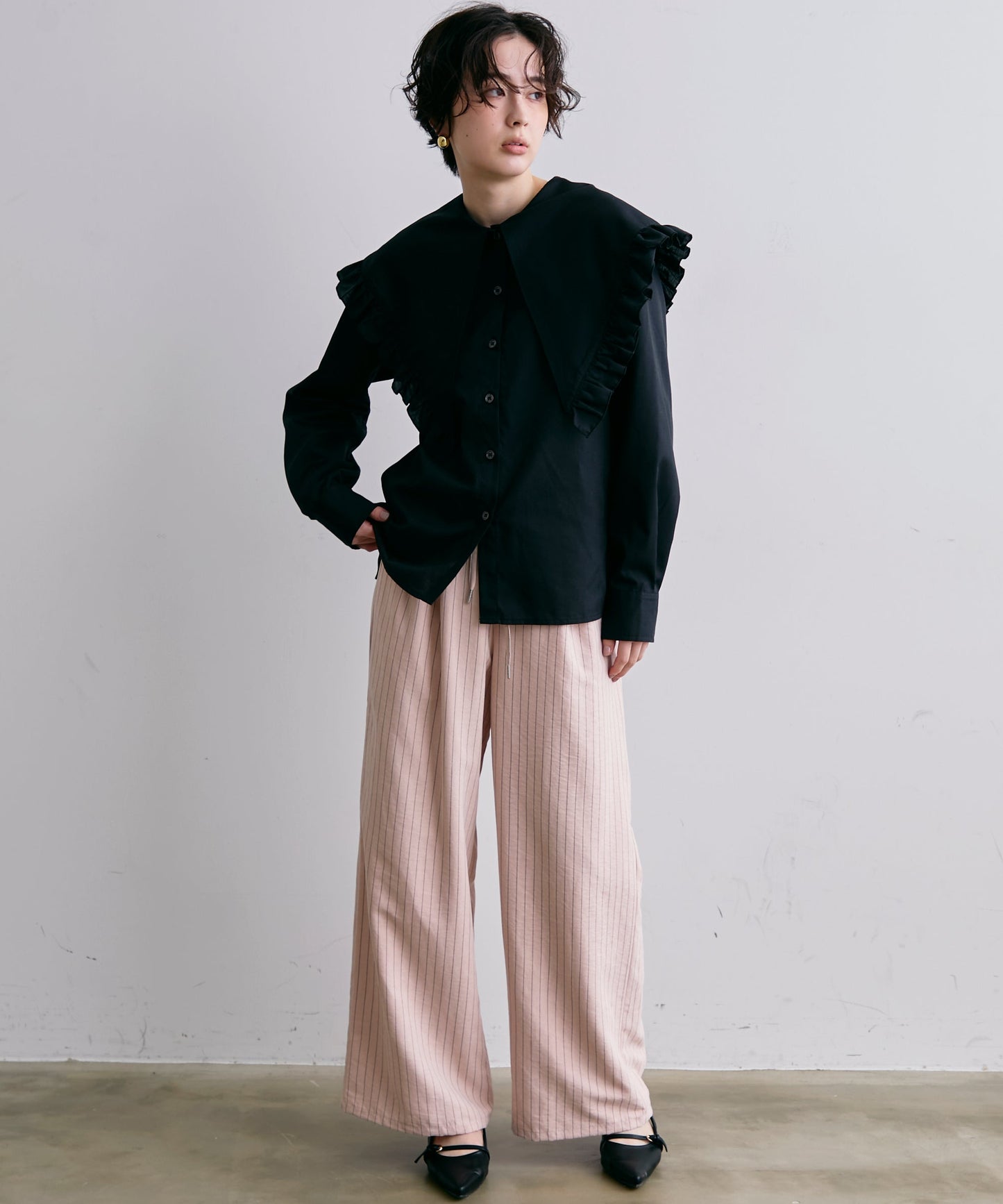 2WAYビッグフリルカラーブラウス