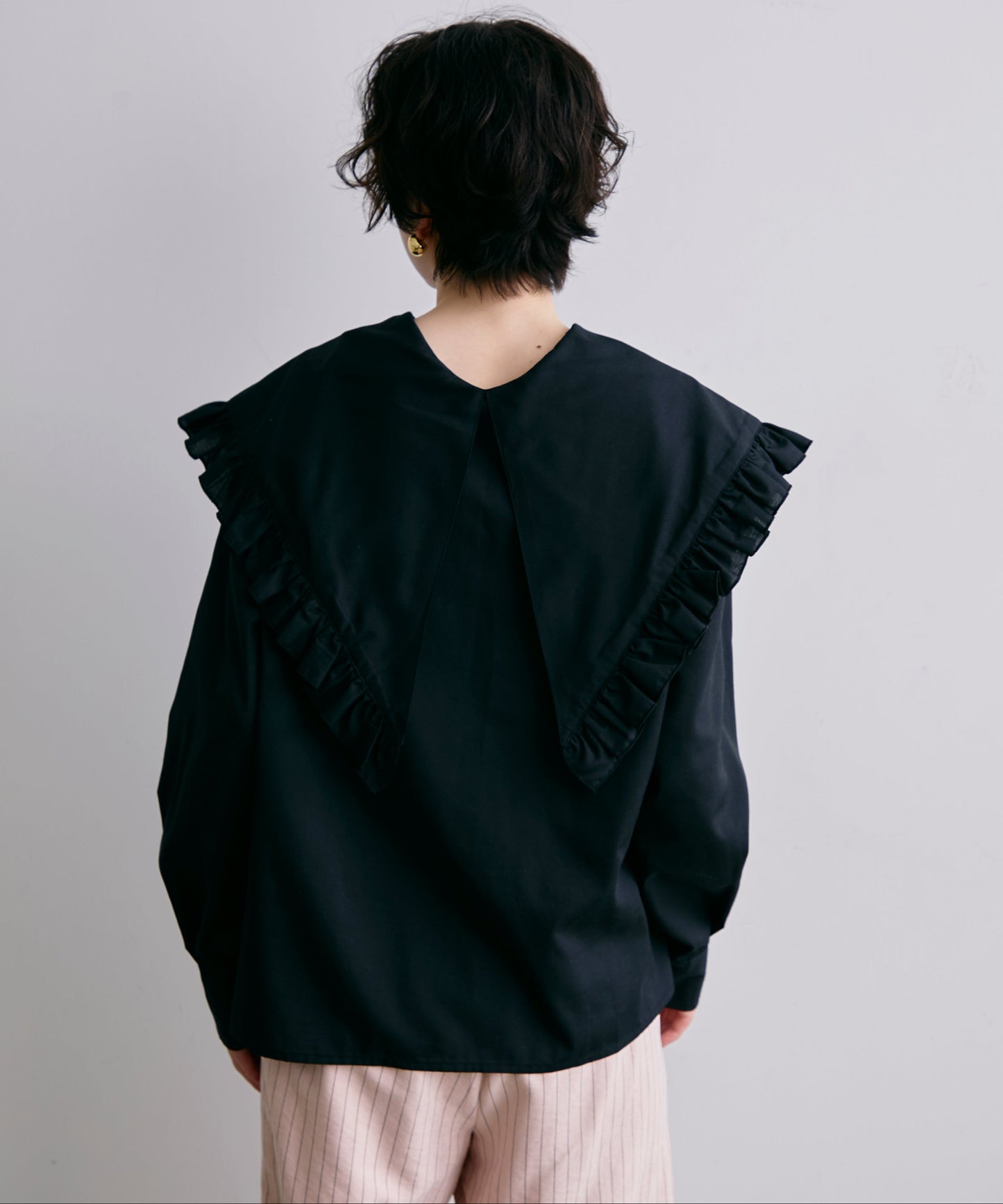 2WAYビッグフリルカラーブラウス