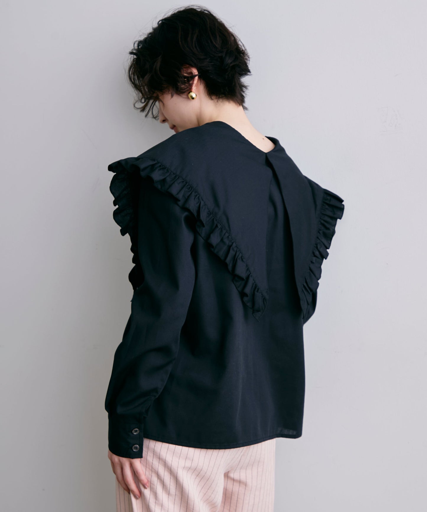 2WAYビッグフリルカラーブラウス