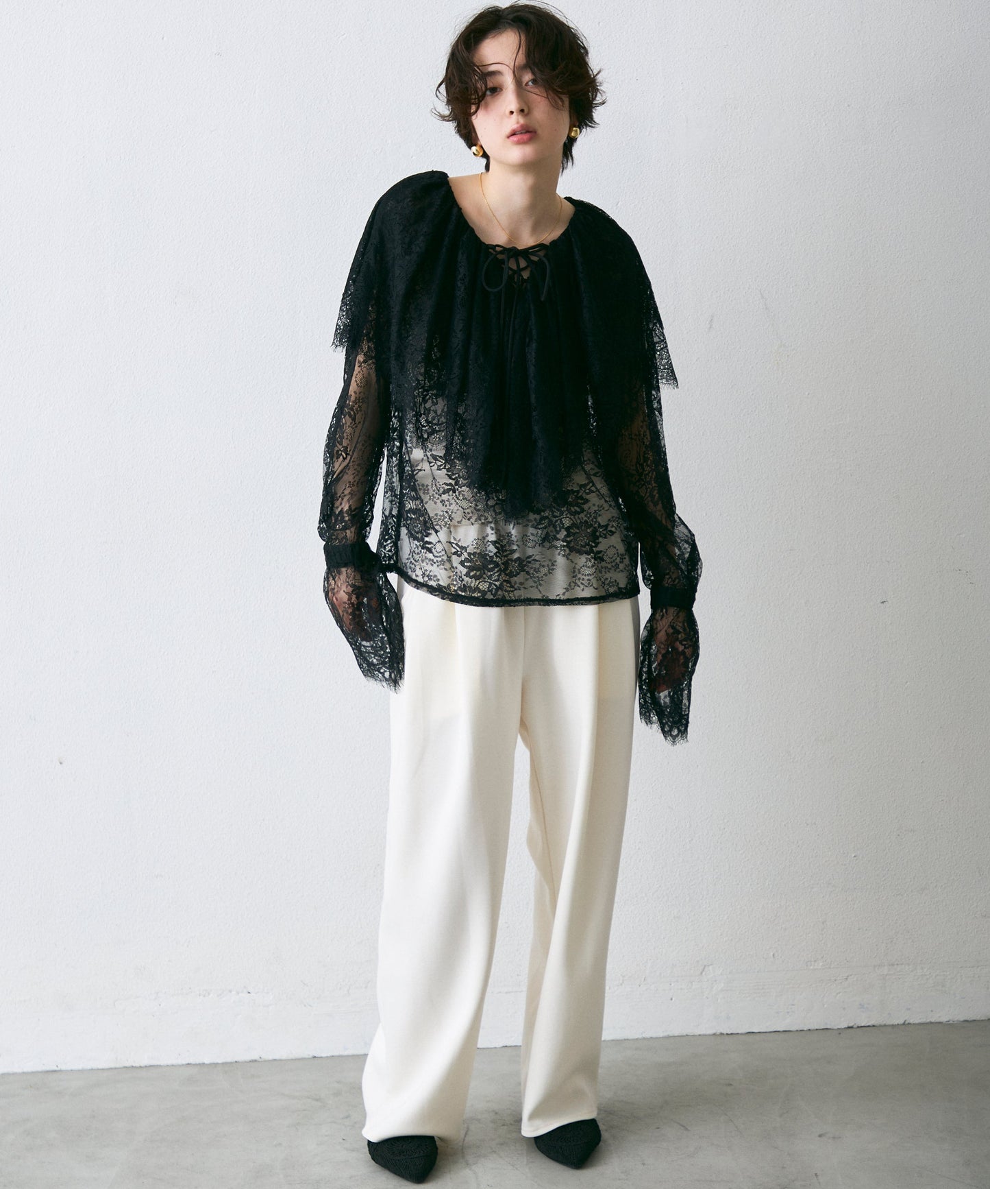 レースフリルブラウス