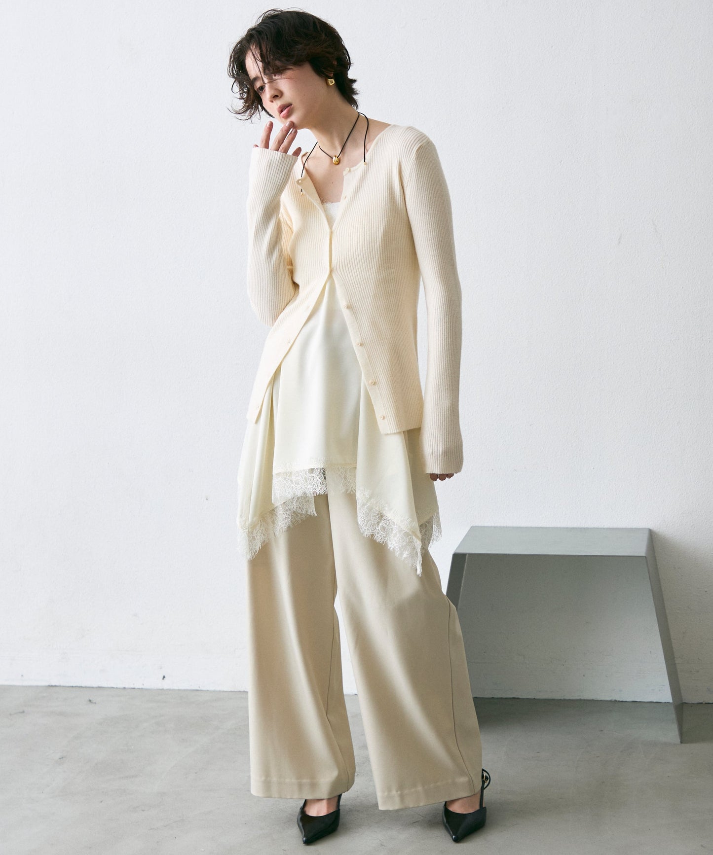 サテンレースイレギュラーヘムキャミチュニック