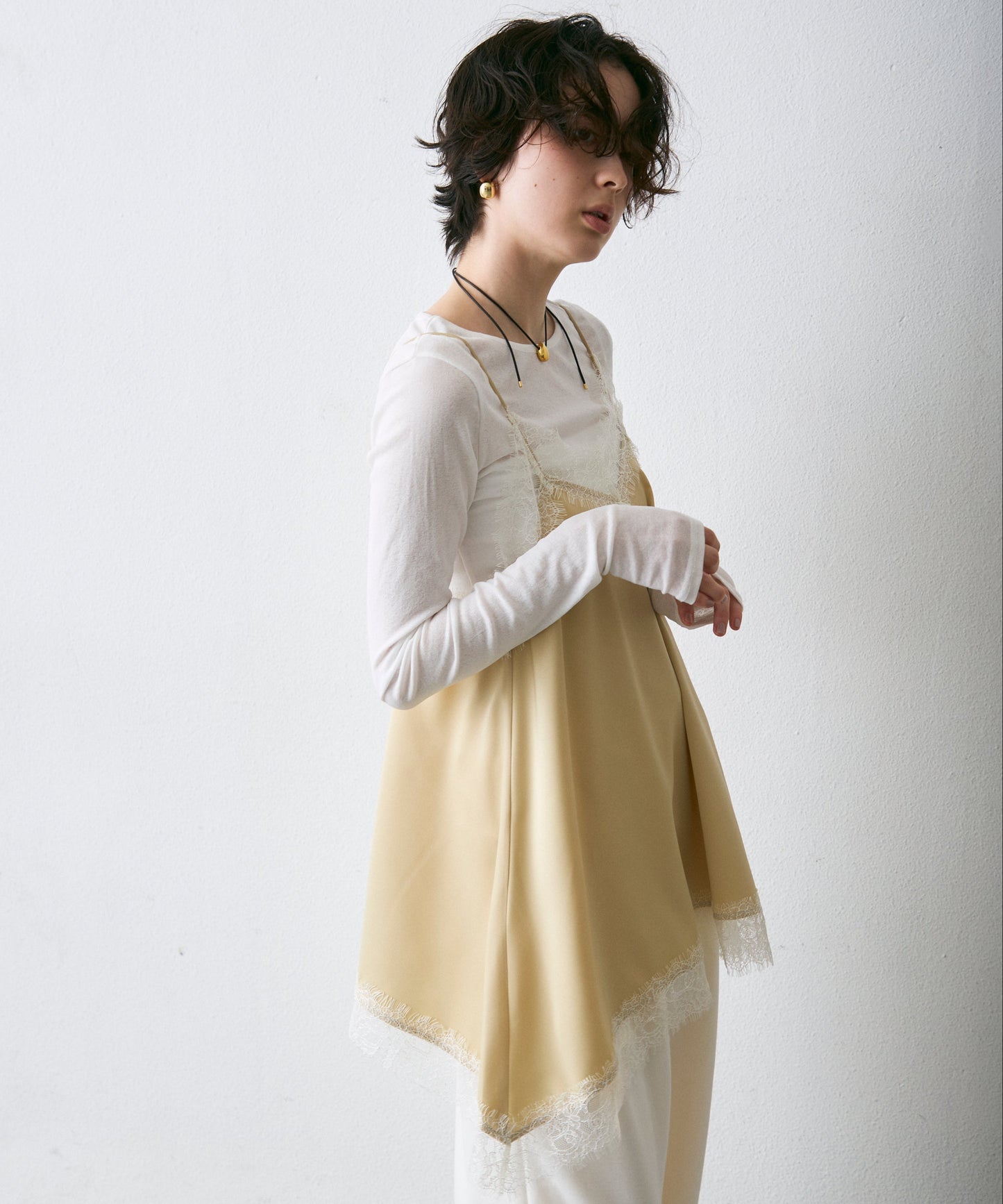 サテンレースイレギュラーヘムキャミチュニック