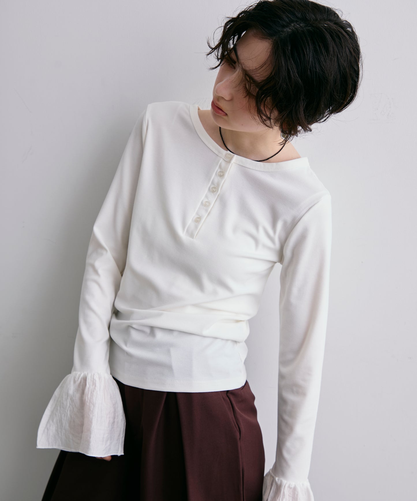 フライスリブ袖フリルヘンリーT